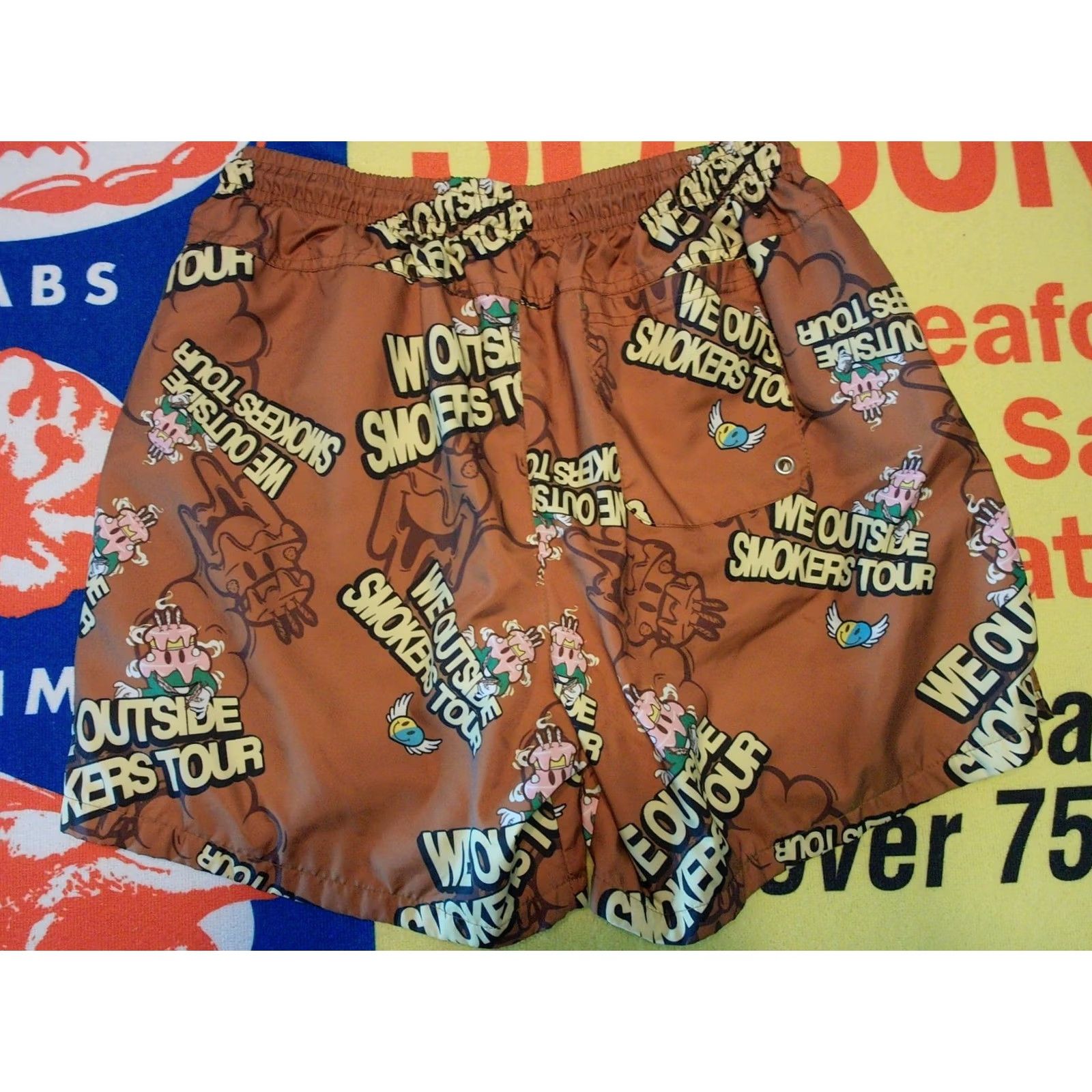 Vintage Wedding Cake Wake & Bake All Over Print Shorts Men L Brown Pockets Athletic 420 Hip Hop 90s Mens Size US 33 - 4 Thumbnail