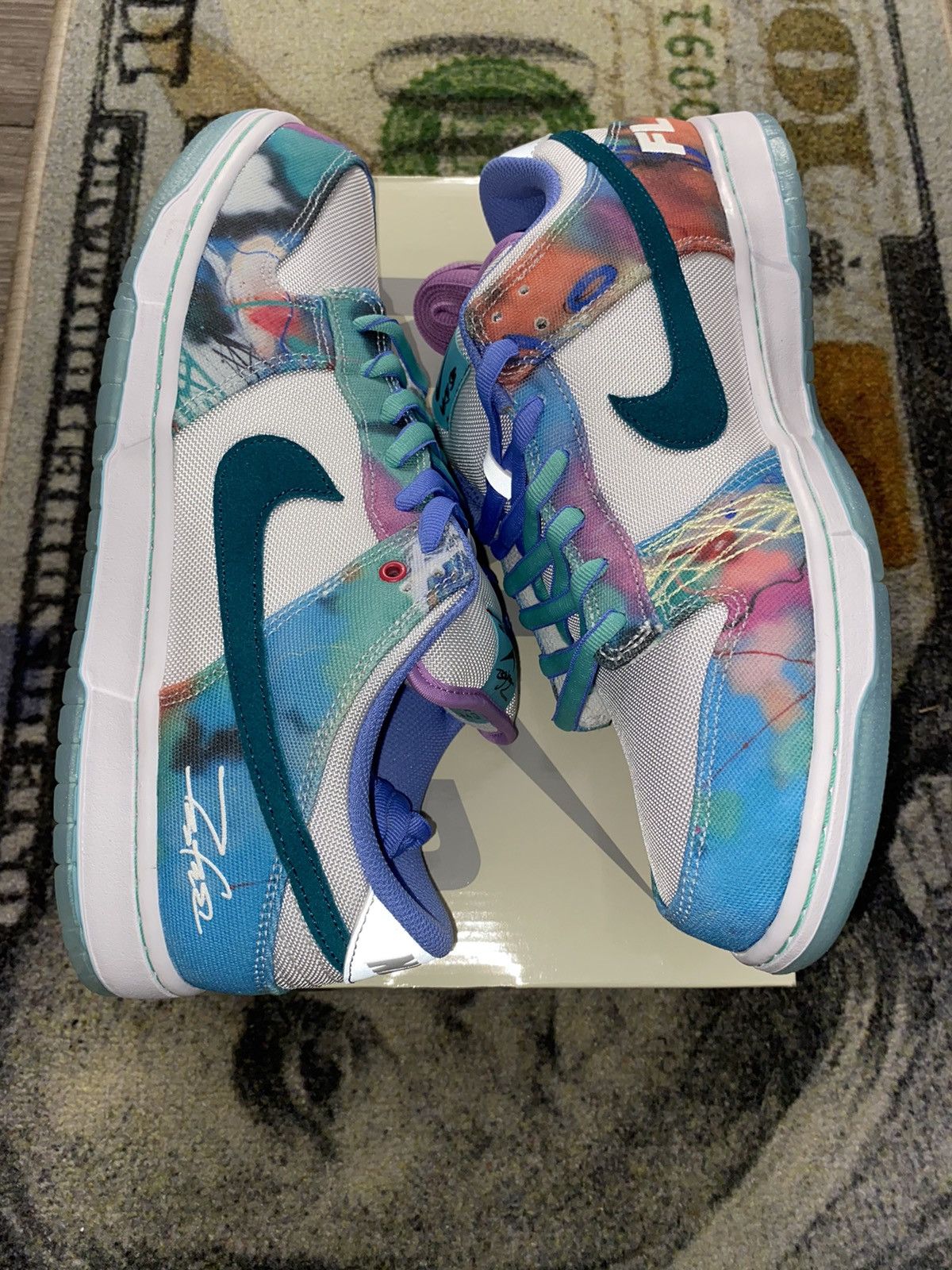 Nike SB Dunk Low Futura Laboratories Bleached Aqua