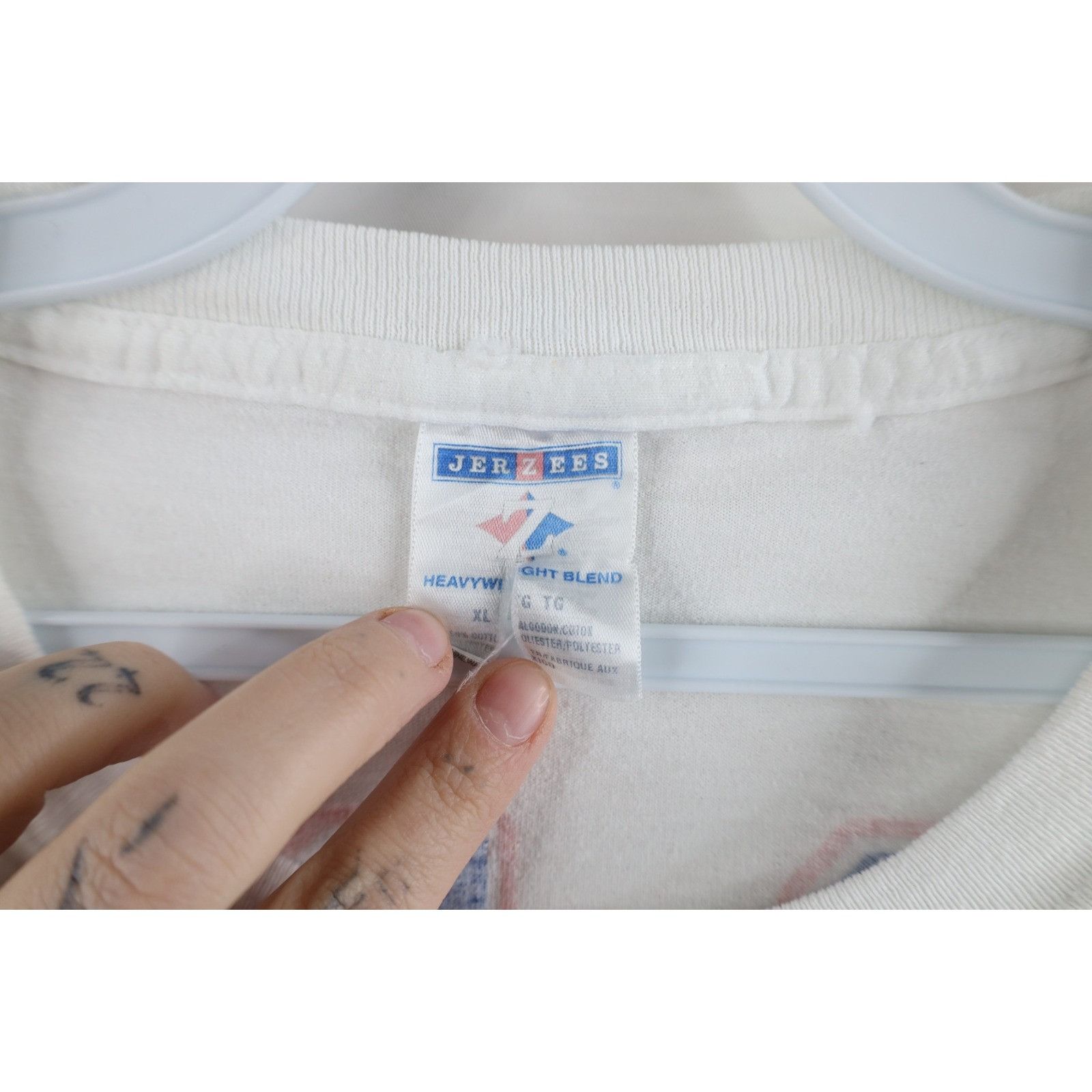 Vintage Vintage Y2K Buffalo Bills Dallas Cowboys Suck T-Shirt Size US XL / EU 56 / 4 - 7 Thumbnail
