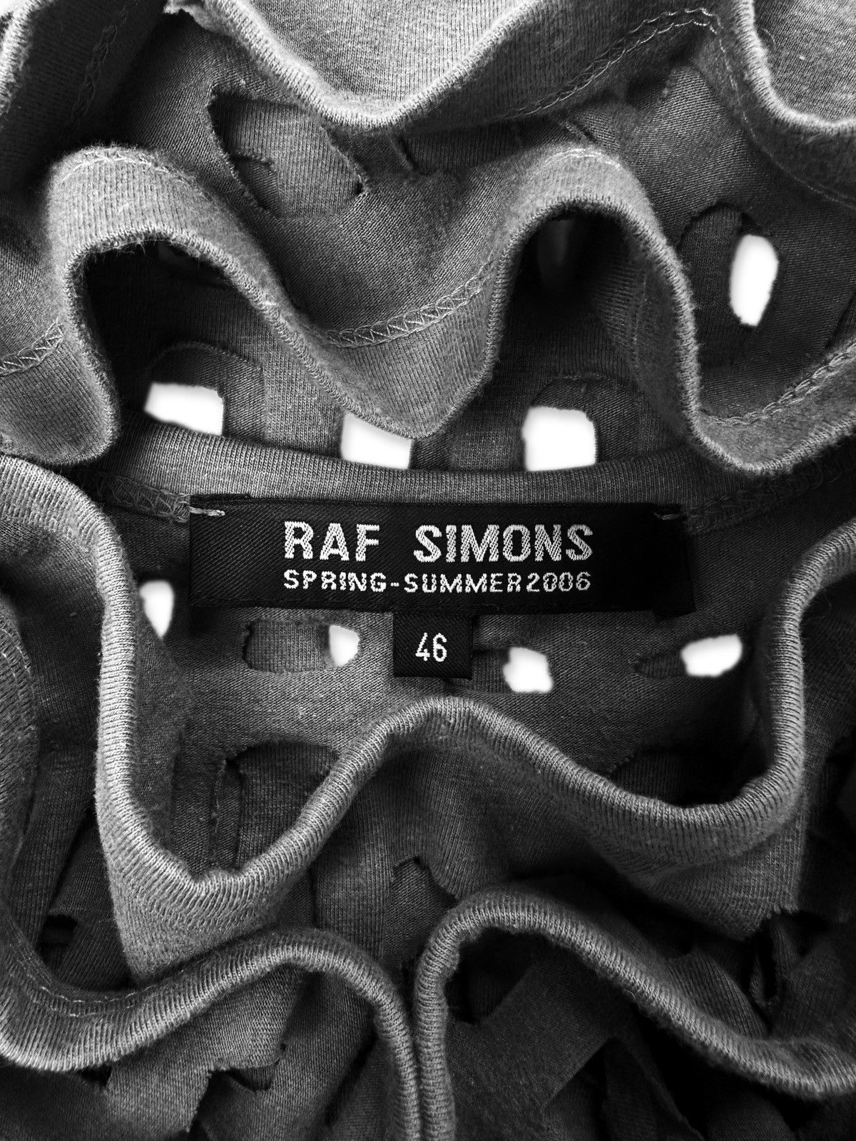 Raf Simons SS06 Raf Simons “Icarus Surgit” MMDCCLIX Laser Cut Tank-top Size US S / EU 44-46 / 1 - 3 Thumbnail