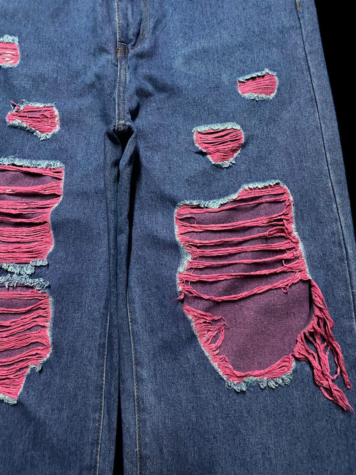 Japanese Brand Vintage Japanese Brand Romwe Nice Ripped Baggy Jeans Size US 31 - 8 Thumbnail