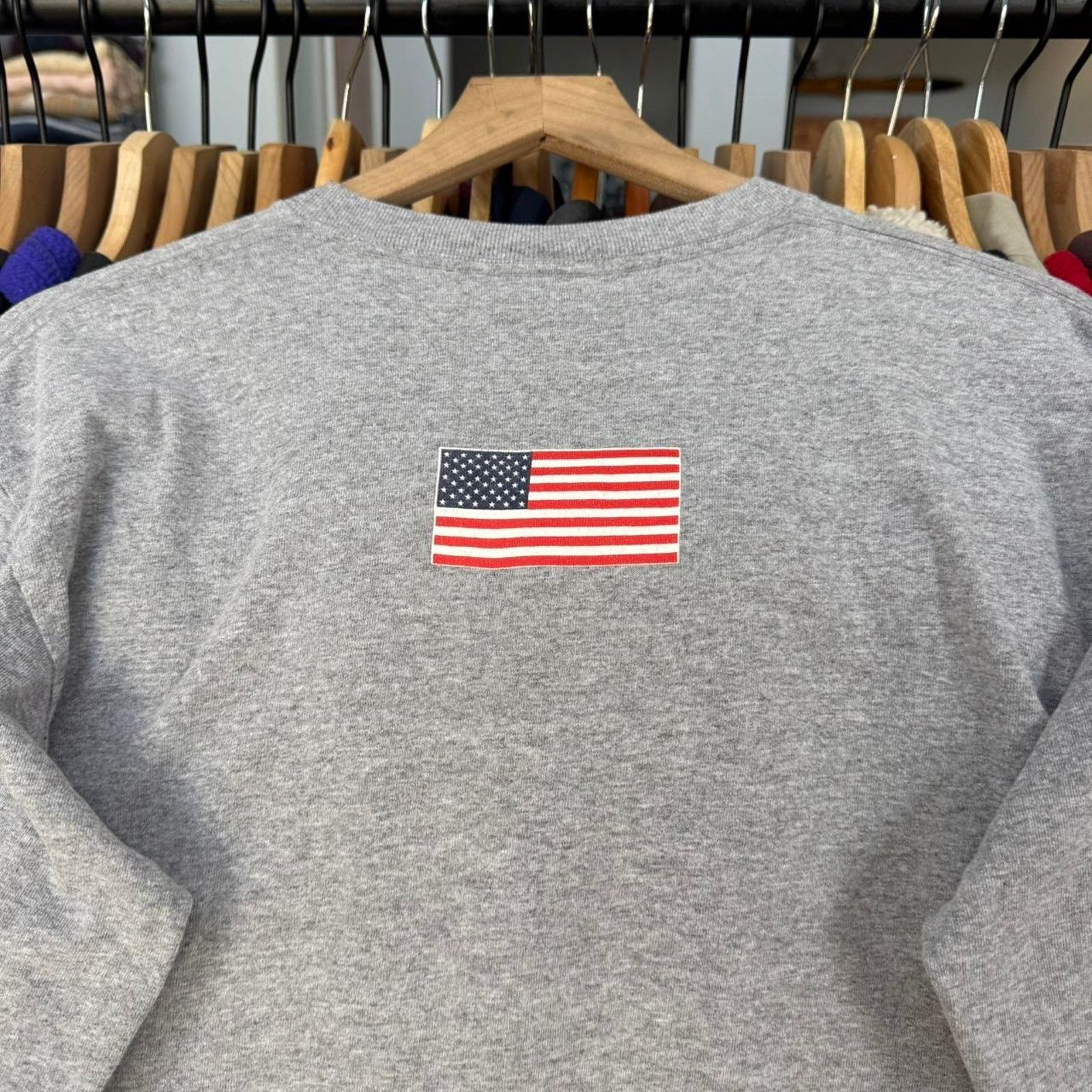 Other Vintage 2002 USA Olympics Long Sleeve T-Shirt Grey Size US M / EU 48-50 / 2 - 7 Thumbnail