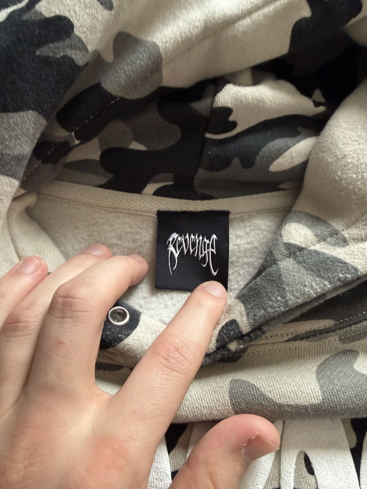 Revenge Camo ‘Kill’ Hoodie Size US L / EU 52-54 / 3 - 7 Thumbnail
