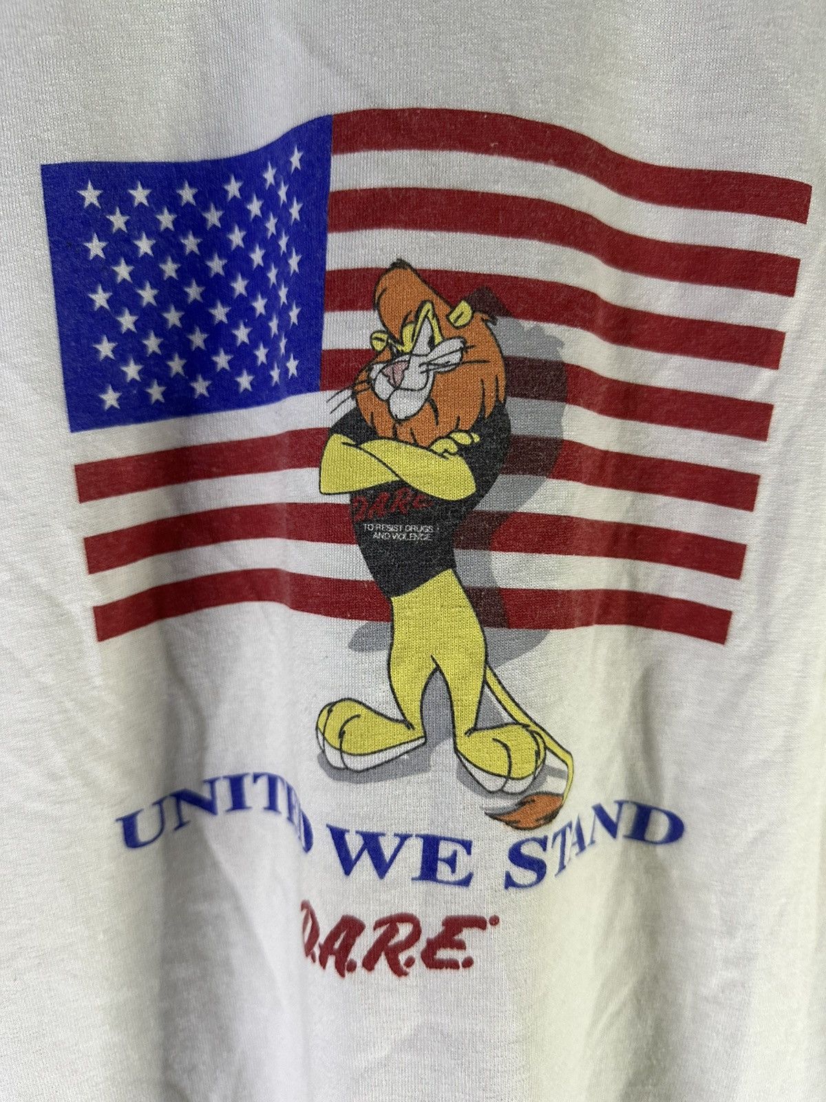 D.A.R.E D.A.R.E American Flag Y2K Distressed T-Shirt Size US L / EU 52-54 / 3 - 2 Thumbnail