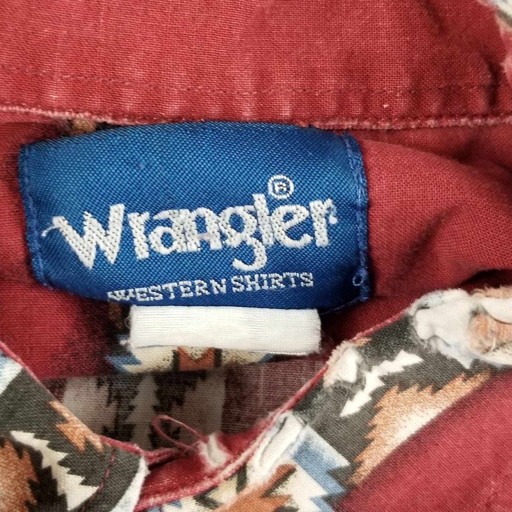 Wrangler Vintage Wrangler Western Shirt Men XL Aztec Brush Popper Pearl Snap Red Distress Geometric Pattern Canvas Cotton Heavyweight Size US XL / EU 56 / 4 - 2 Thumbnail