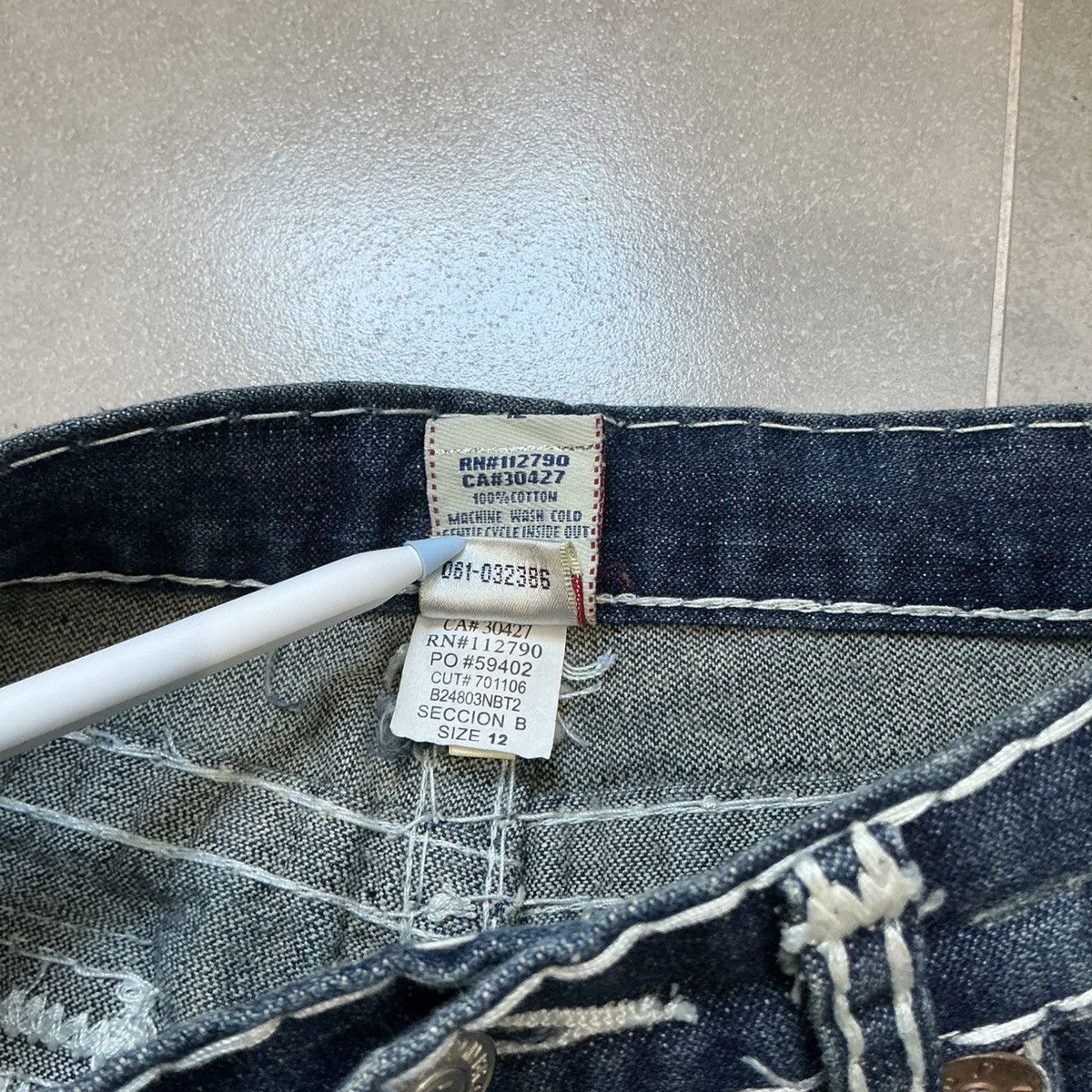 True Religion 00s True Religion Girls Joey Super T World Tour Flare Jeans Size 34" / US 12 / IT 48 - 6 Thumbnail