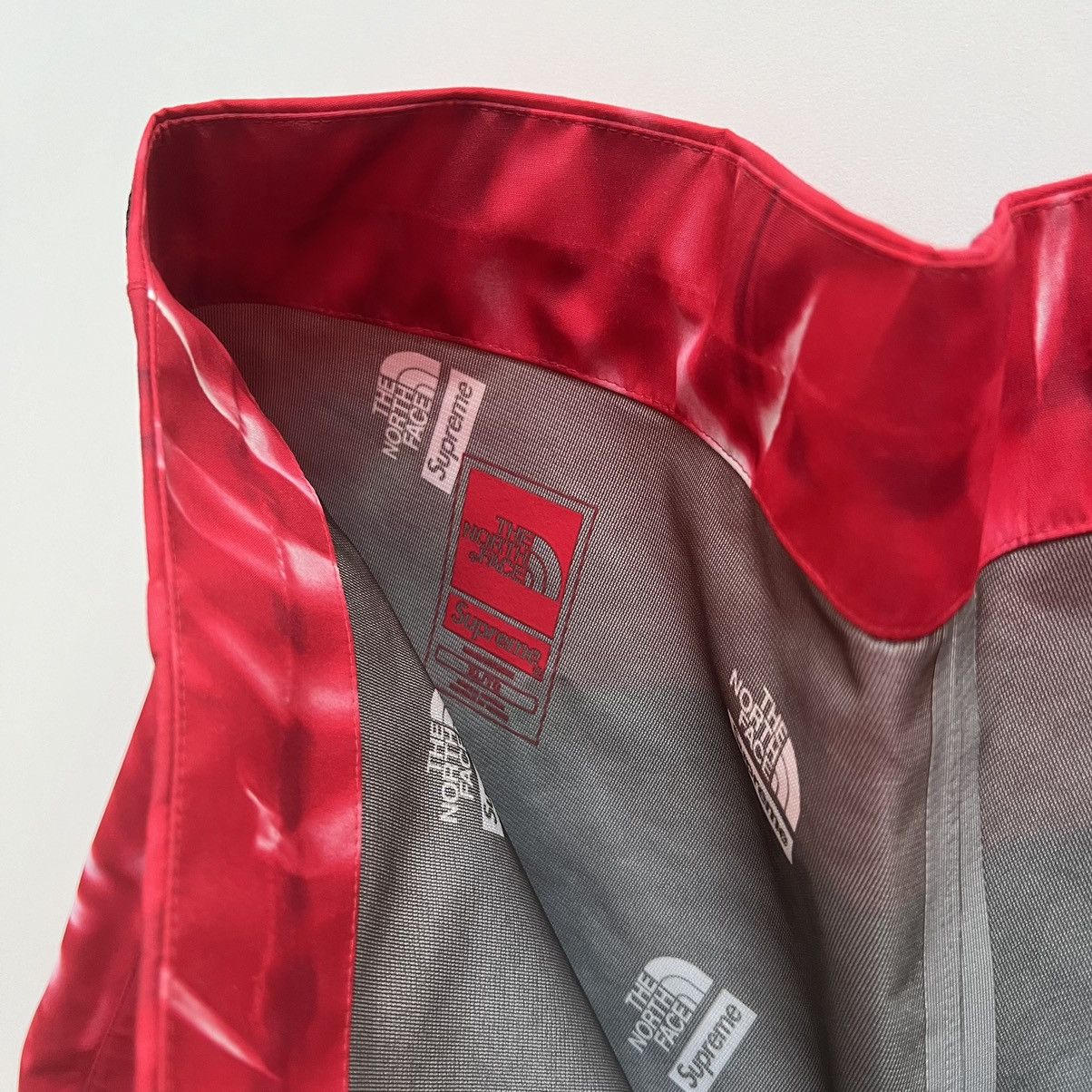Supreme × The North Face Supreme The North Face Printed Mountain Pant red XL Size US 36 / EU 52 - 6 Thumbnail