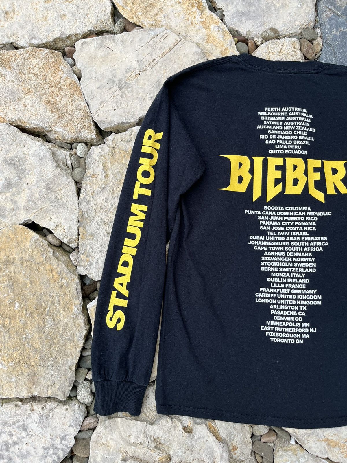 Justin Bieber Justin Bieber Team 2017 stadium tour long sleeve y2k tee Size US S / EU 44-46 / 1 - 10 Thumbnail