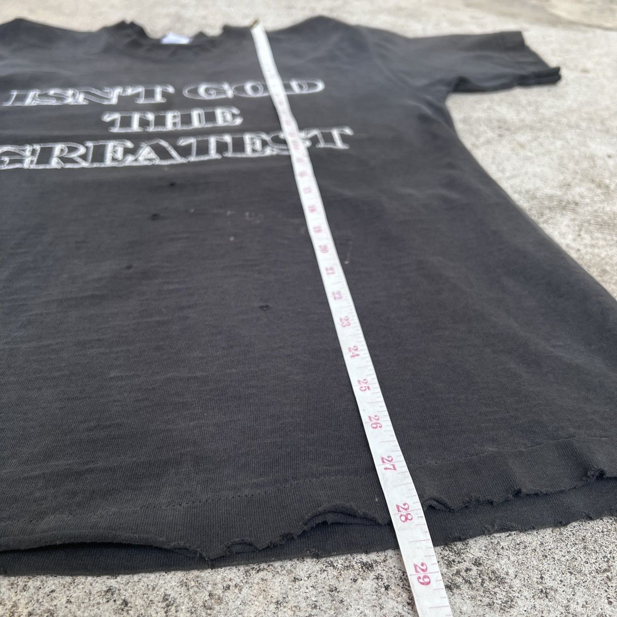 Vintage Vintage 90s ISN'T GOD THE GREATEST JESUS Tee Thrashed Faded Size US L / EU 52-54 / 3 - 25 Thumbnail