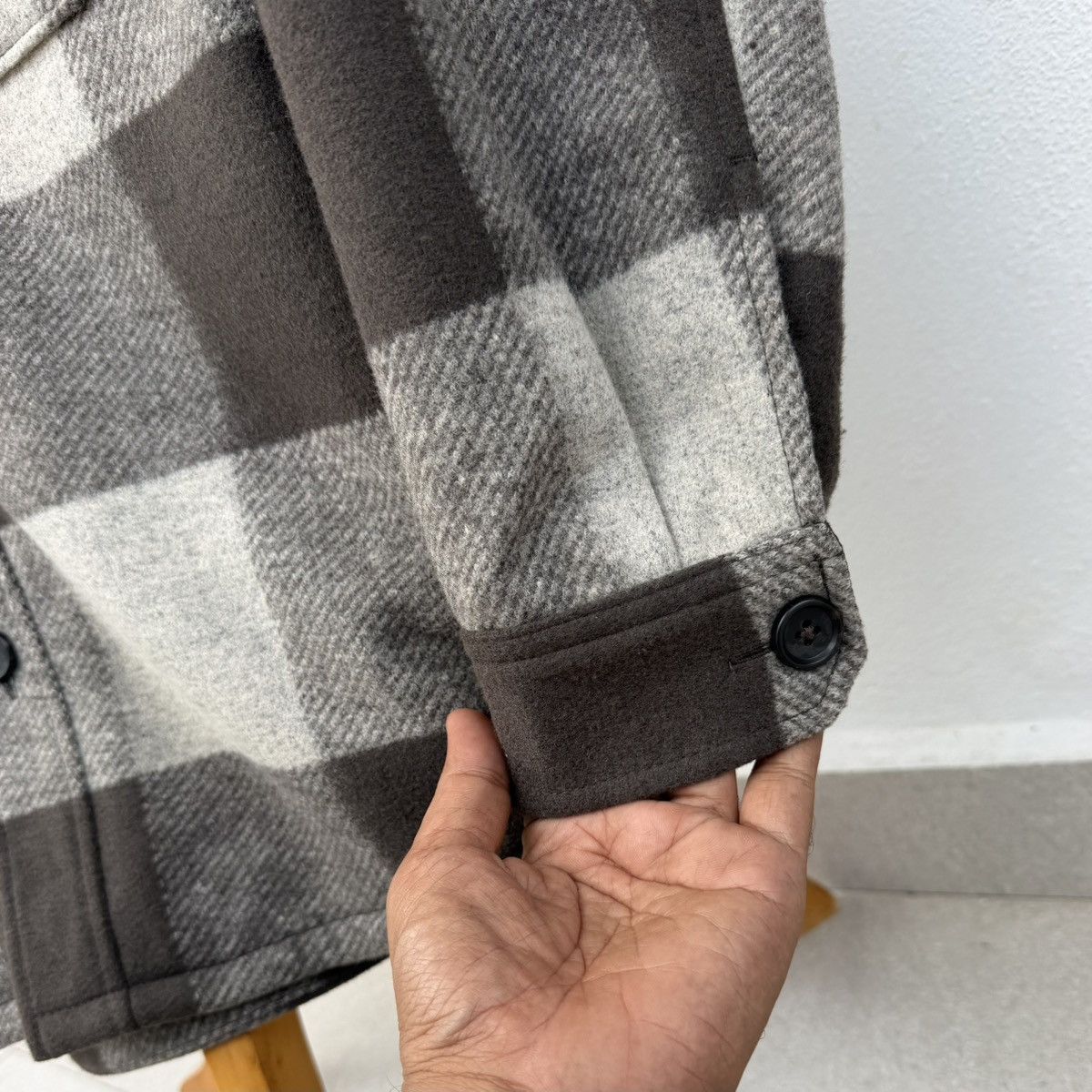 Uniqlo Uniqlo Heavy Wool Flannel Overshirt Buffalo Check Jacket Size US L / EU 52-54 / 3 - 12 Thumbnail