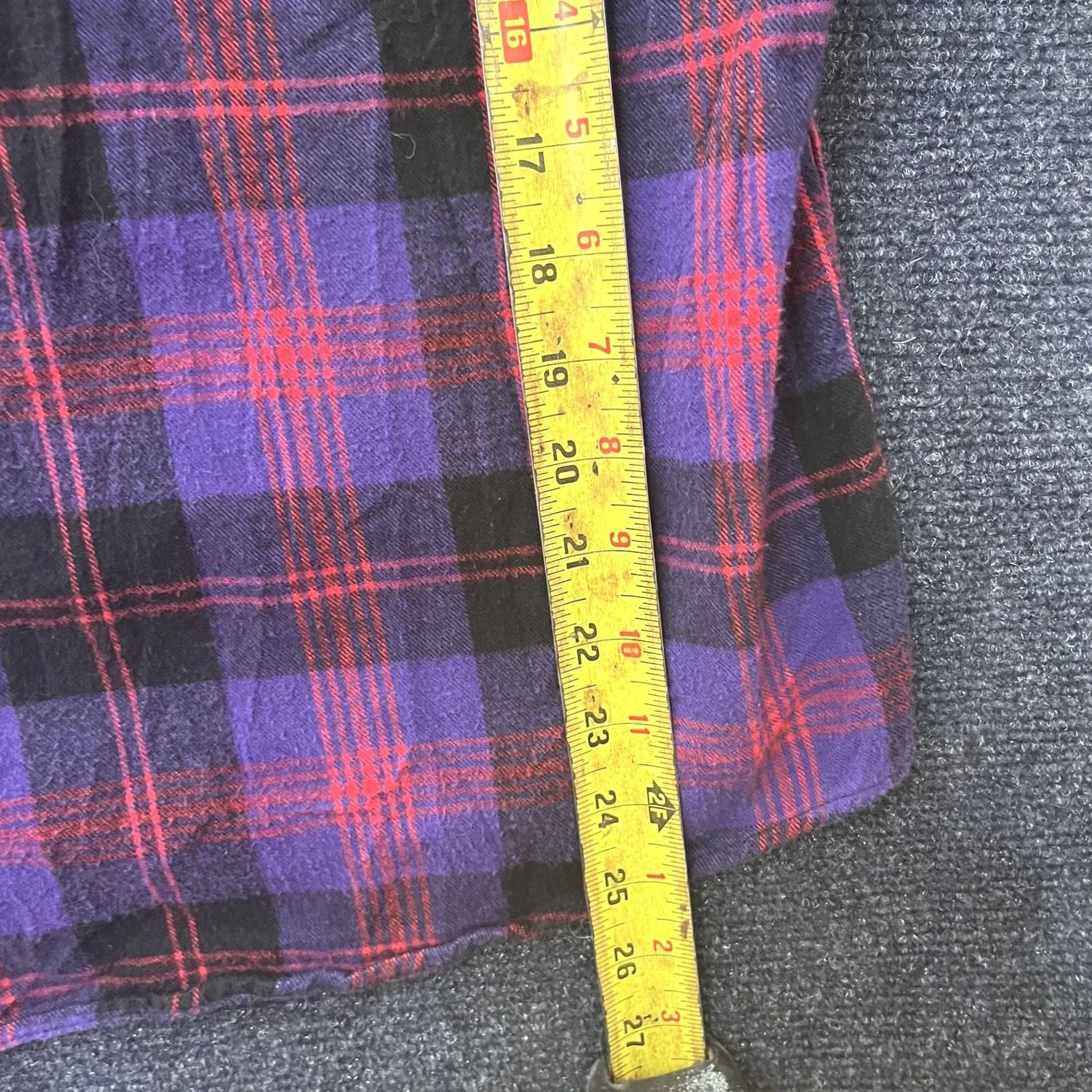 Vintage LL Bean Shirt Women Large Purple Plaid Long Sleeve Button Up Flannel Relaxed Fit Size L / US 10 / IT 46 - 5 Thumbnail