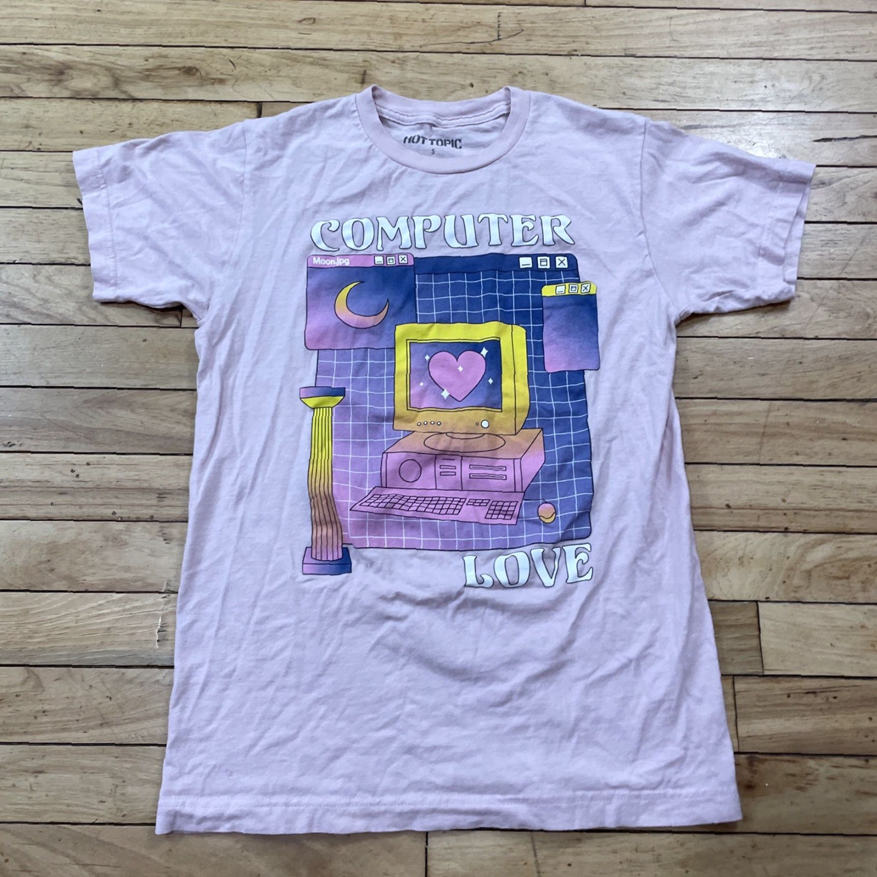 Hot Topic VINTAGE HOT TOPIC Shirt Adult S Pink Pastel Y2kCyber Vaporwave Computer LOVE Graphic Tee Size S / US 4 / IT 40 - 2 Thumbnail