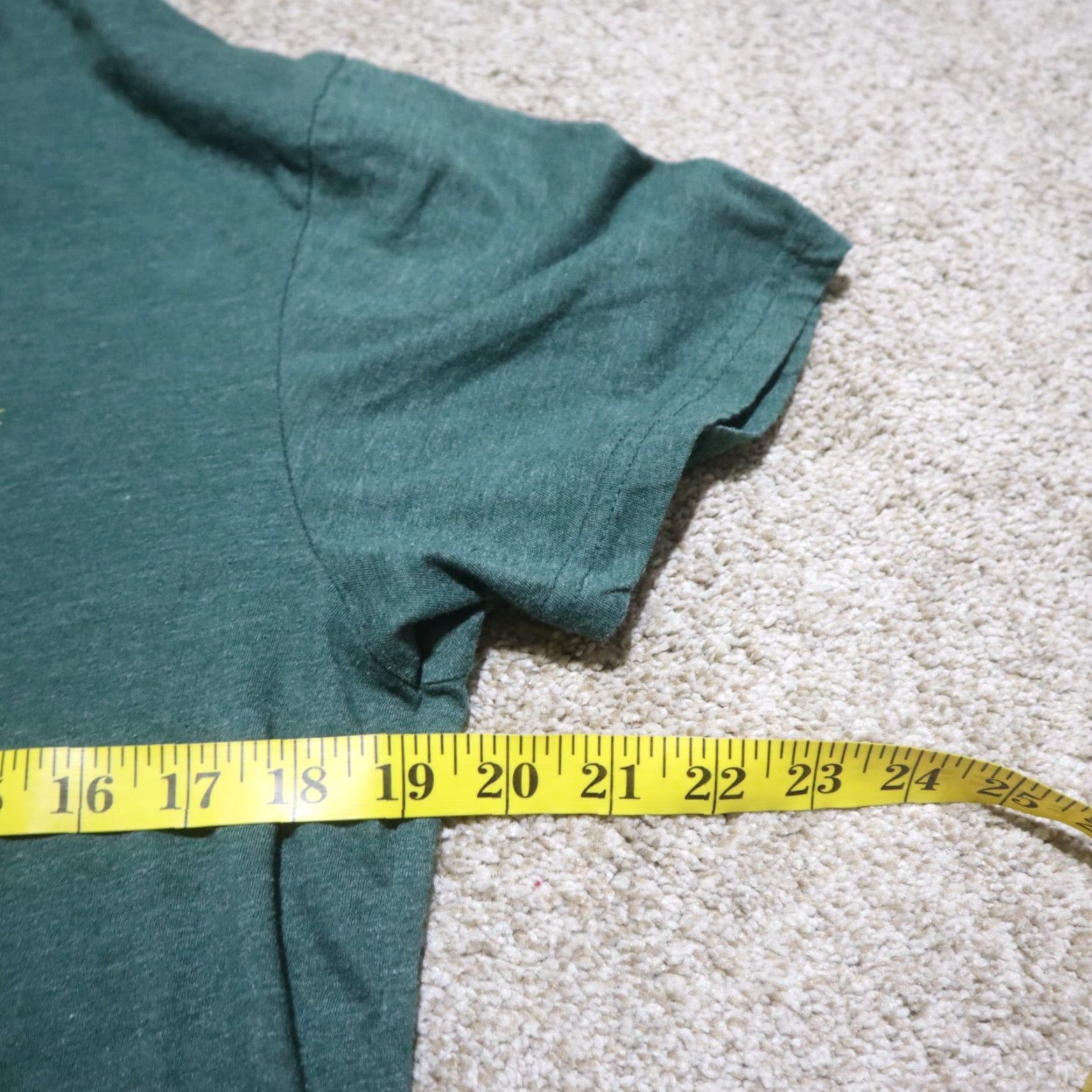 Vintage VINTAGE Elf Christmas T-Shirt Men Large Green Holiday Seasonal Mens Size US L / EU 52-54 / 3 - 5 Thumbnail