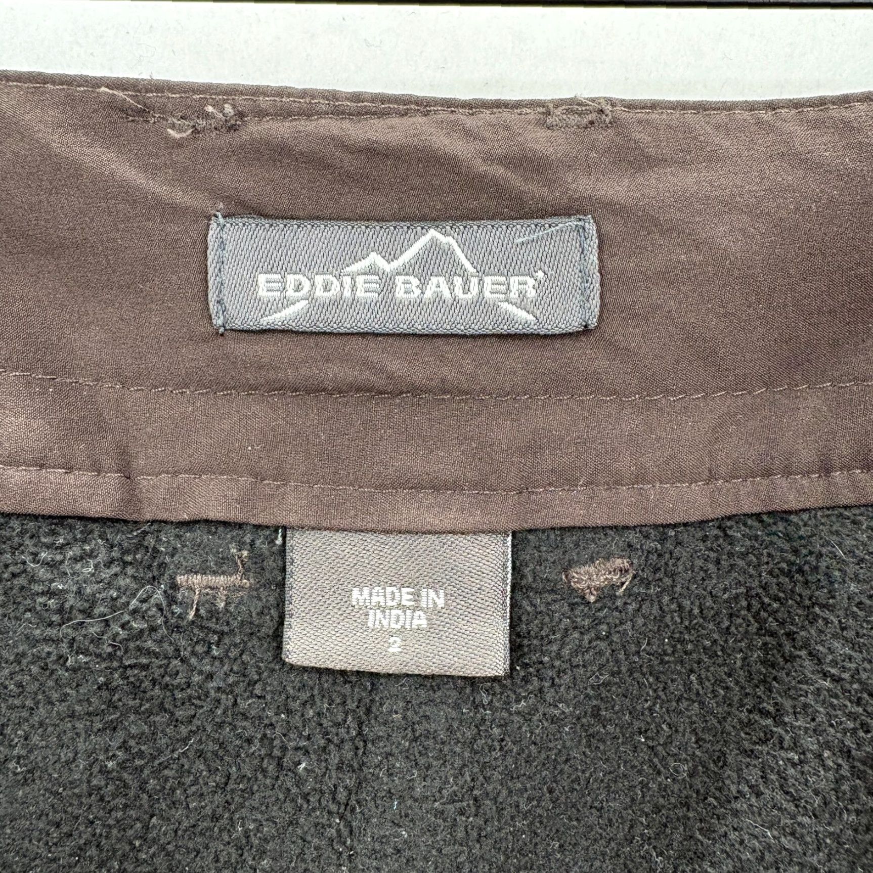 Eddie Bauer Eddie Bauer Pants Womens 2 Brown Softshell Hiking Outdoor Trail Khakis Pockets Lined Size 26" / US 2 / IT 38 - 4 Thumbnail