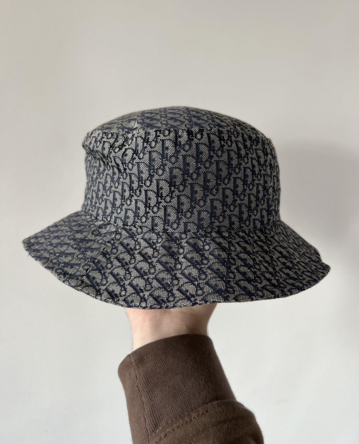 Dior ARCHIVE 90’s MONOGRAM CHRISTIAN DIOR BUCKET HAT SIZE 57 Size ONE SIZE - 1 Thumbnail