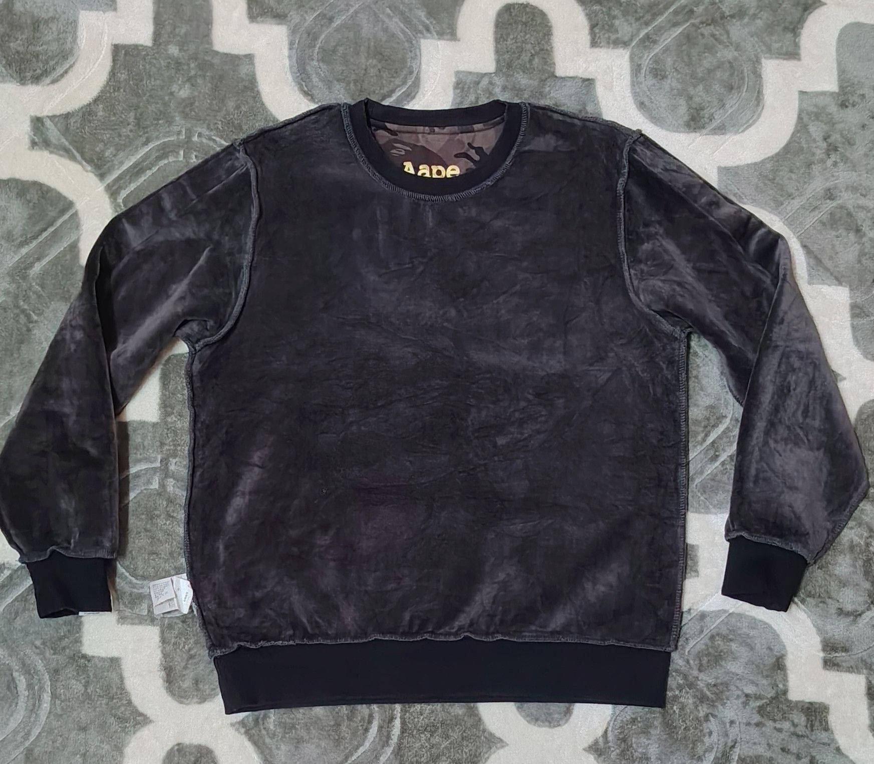 Aape AAPE By A Bathing Ape 2018 CNY Universe Camo Sweatshirt Size US XL / EU 56 / 4 - 14 Thumbnail