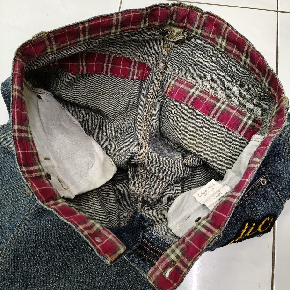 Japanese Brand Vintage Y2K Japanese Gumu Intl Patches Punk Style Denim Size US 32 / EU 48 - 9 Thumbnail