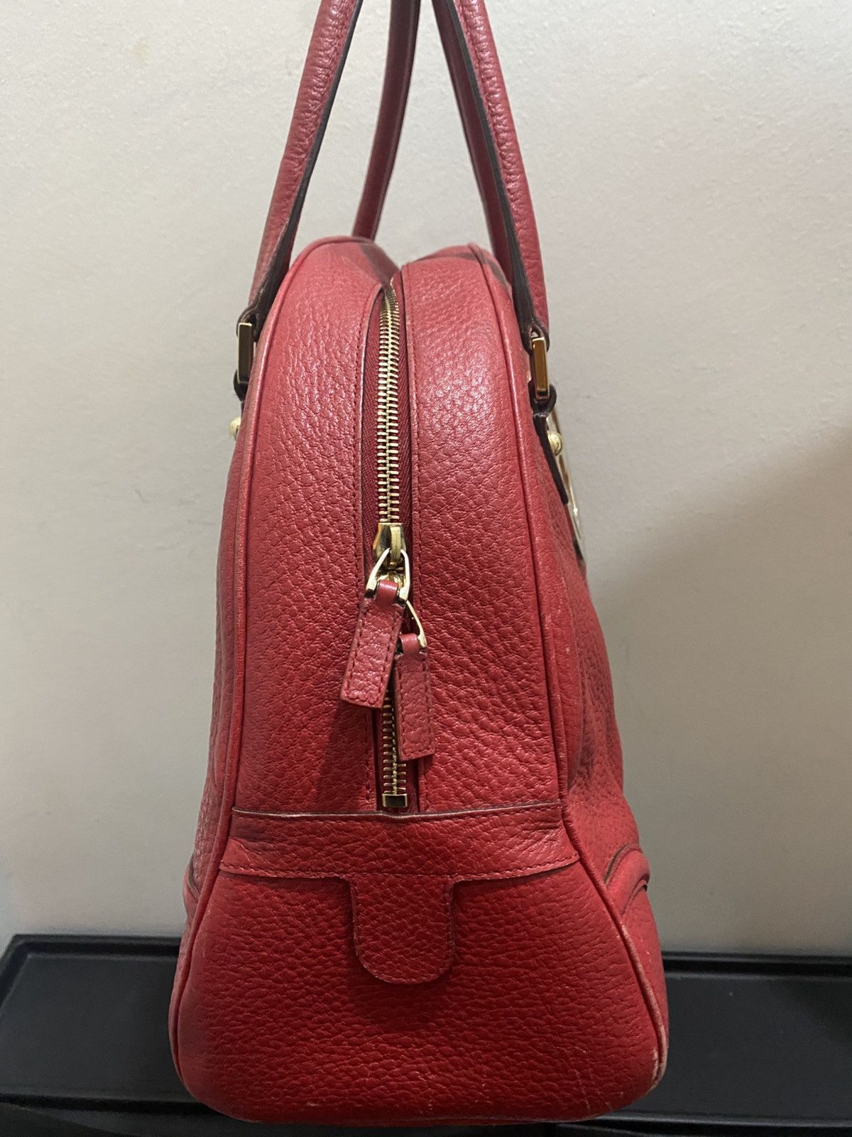 GUCCI LEATHER HANDBAG