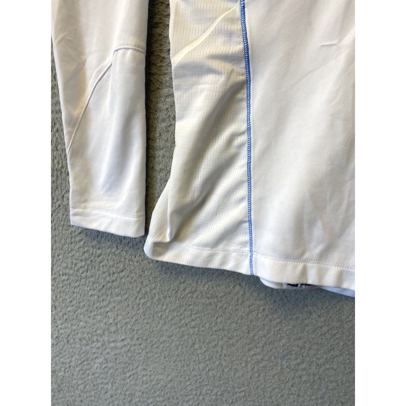 Adidas Adidas Women’s Shirt Long Sleeve Size Medium (18-20) V-Neck Pullover Regular Activewear Outdoor Sports Running & Jogging Solid White Size M / US 6-8 / IT 42-44 - 4 Thumbnail