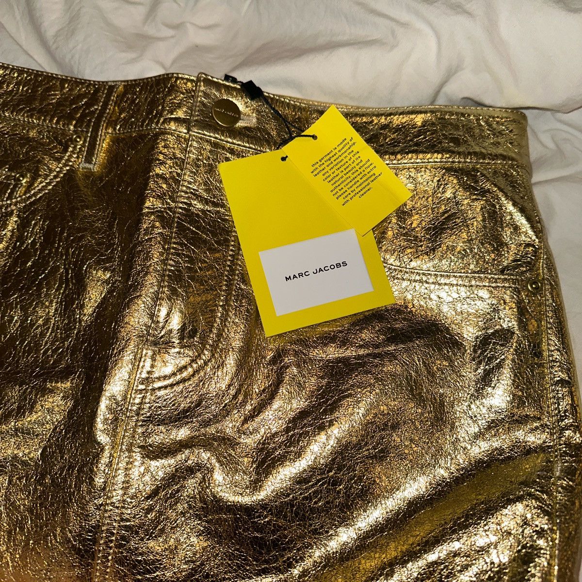 Marc Jacobs NWT! Marc Jacobs Gold Leather Skirt Size 25" / US 0 / IT 36 - 3 Thumbnail