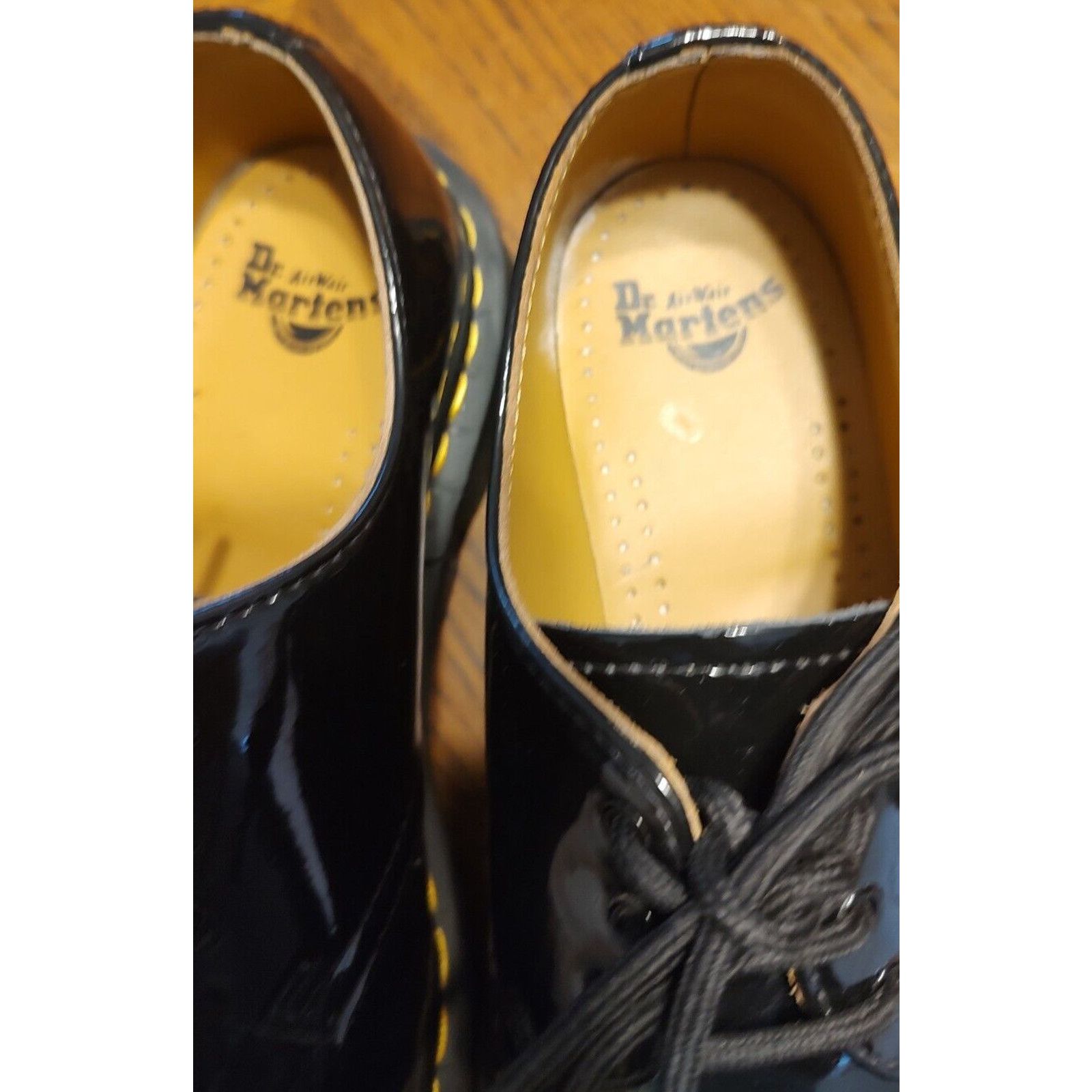 Dr. Martens Dr. Martens Women’s NWOB Black Patent Leather Oxford Shoes Size US 7 / IT 37 - 5 Thumbnail