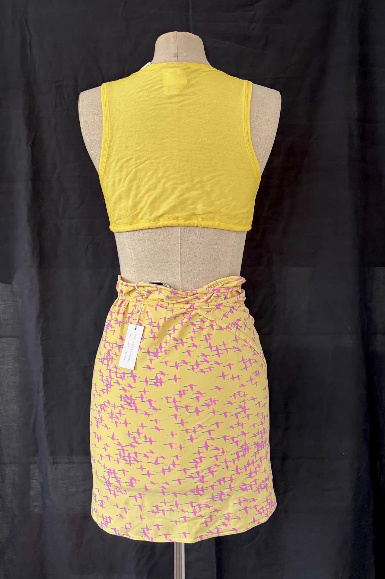 Versace Versace Mare Women's Bird Print Wrap Mini Skirt Ｑ21 Size 27" / US 4 / IT 40 - 2 Thumbnail