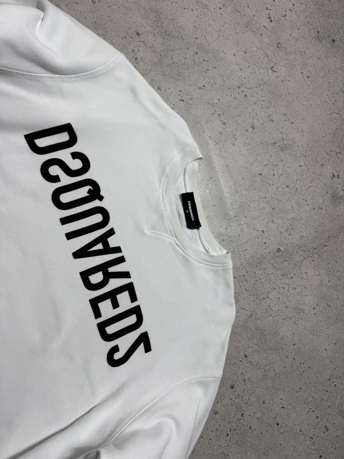 Dsquared2 Dsquared2 White Big Logo Luxury Sweatshirt Size XL Size US XL / EU 56 / 4 - 4 Thumbnail