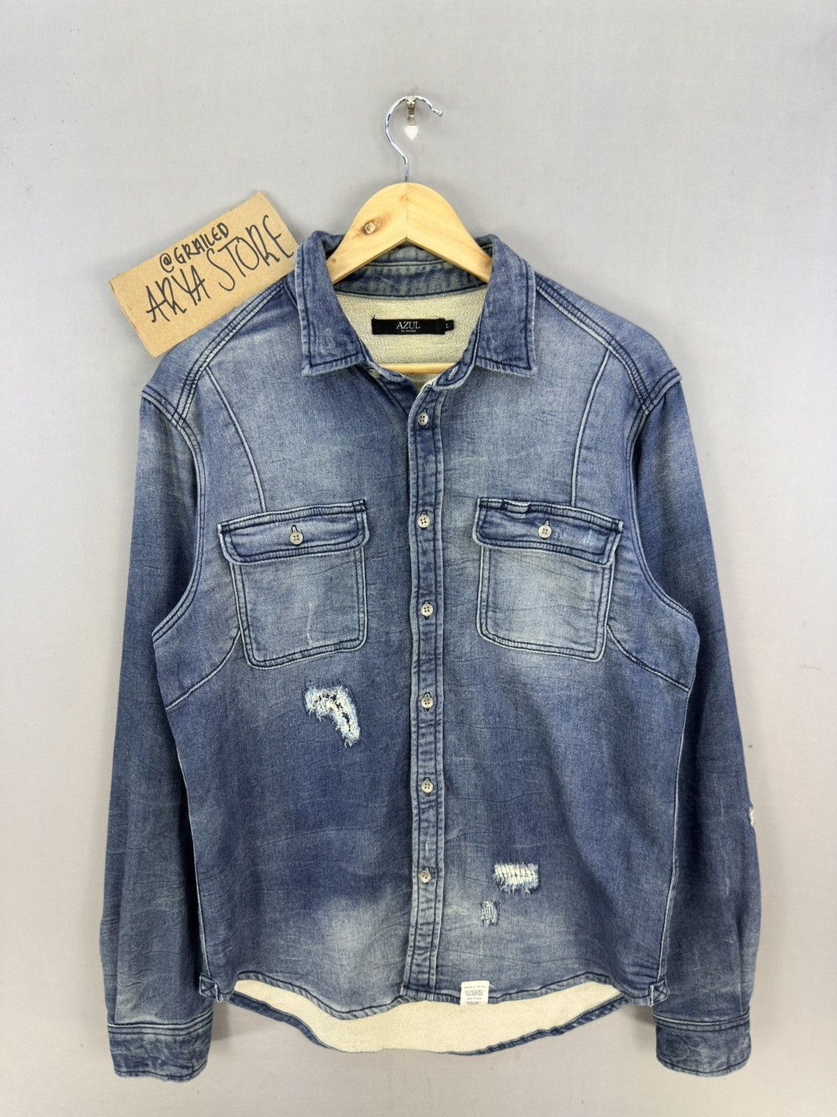 Japanese Brand Azul by Moussy Distressed Flannel Workwear Shirt Size US L / EU 52-54 / 3 - 1 Thumbnail