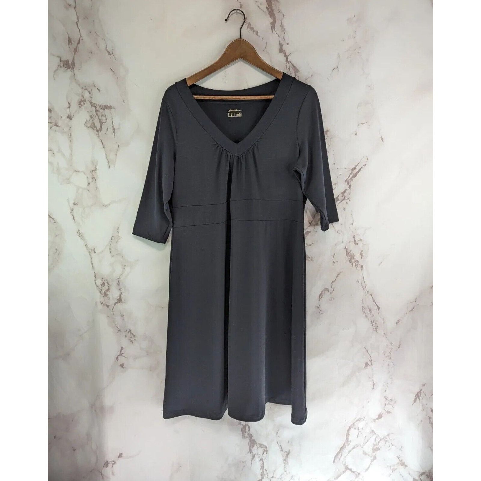 Eddie Bauer Eddie Bauer Dress Womens XL Travex Black V Neck Knee Size XL / US 12-14 / IT 48-50 - 1 Thumbnail