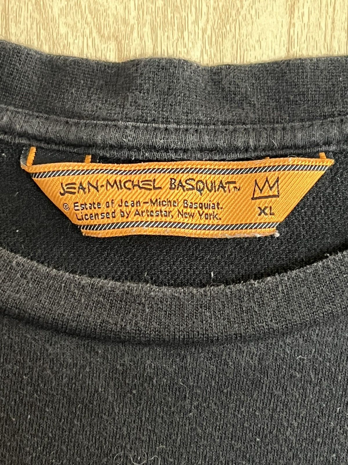 Jean-Michel Basquiat Jean Michel Basquiat Crown Dinosaur Back Print Tee XL Size US XL / EU 56 / 4 - 6 Thumbnail