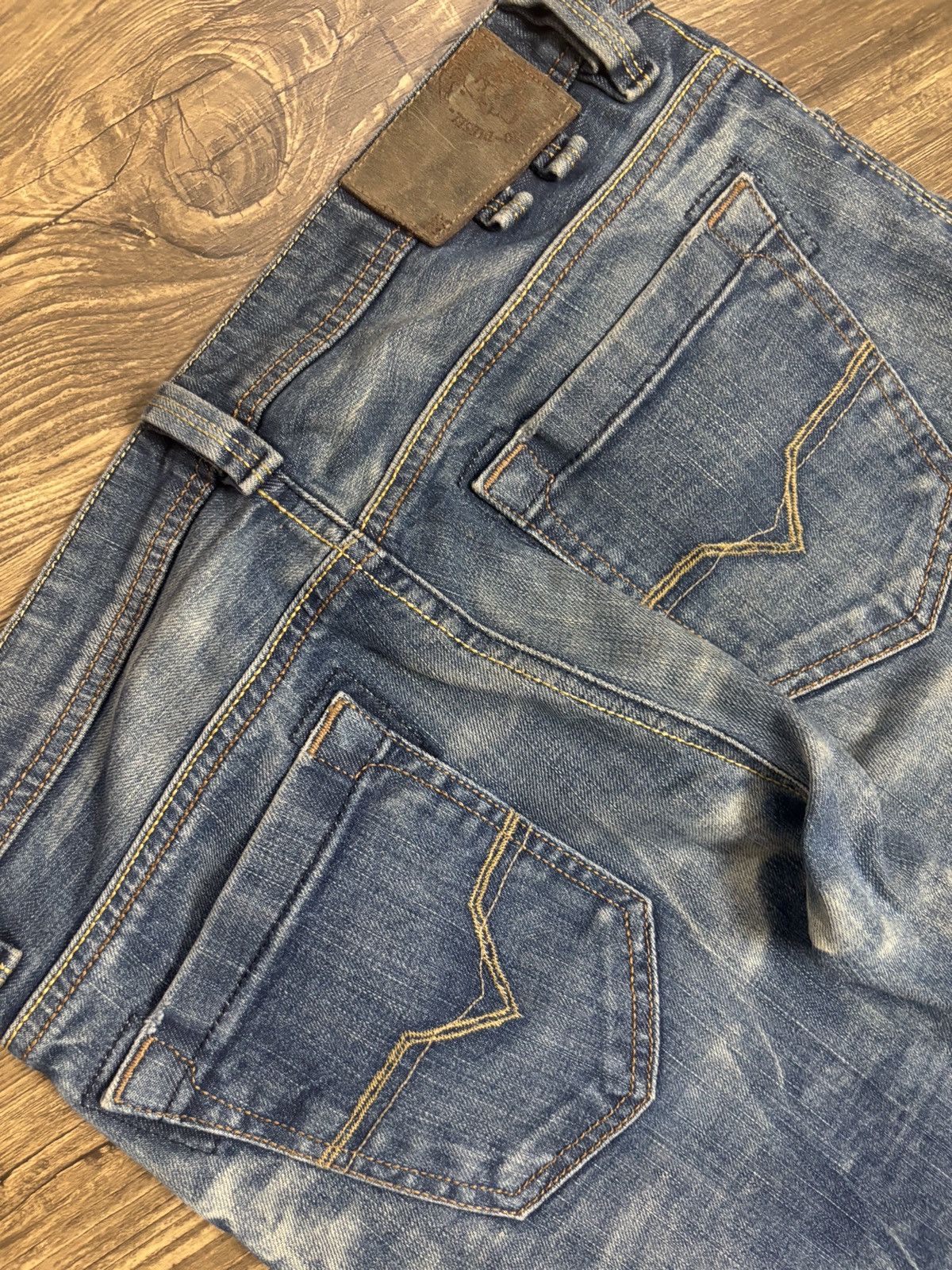 Diesel Vintage diesel distressed flare denim Size US 30 / EU 46 - 8 Thumbnail