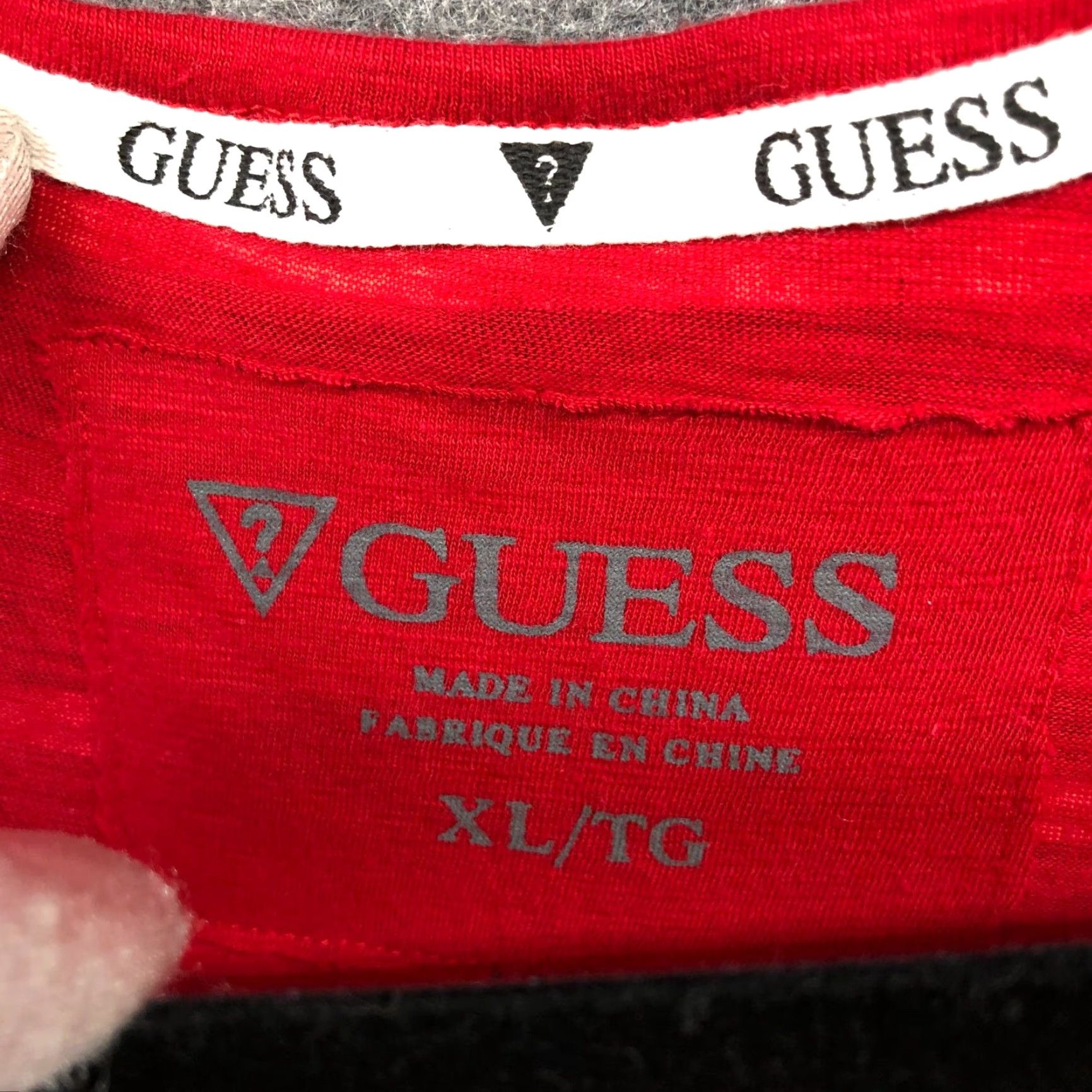 Guess VINTAGE GUESS Tank Top Mens XL Red Pink Striped Cotton Sleeveless Crew Neck Embroidered Logo Summer Size US XL / EU 56 / 4 - 6 Thumbnail
