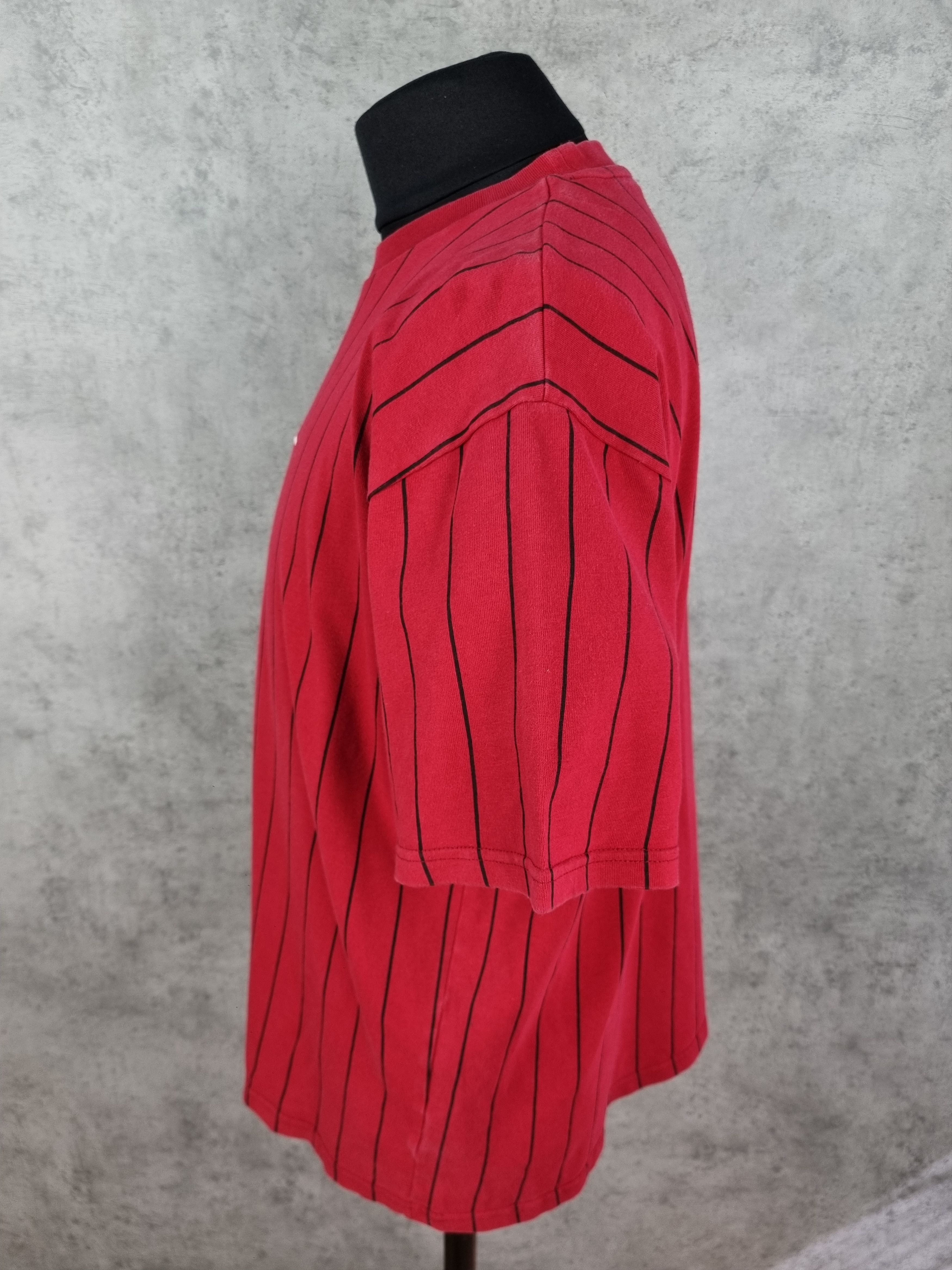 Karl Kani Karl Kani Central Embroidered Logo Pinstriped Teeshirt Size US XL / EU 56 / 4 - 16 Thumbnail