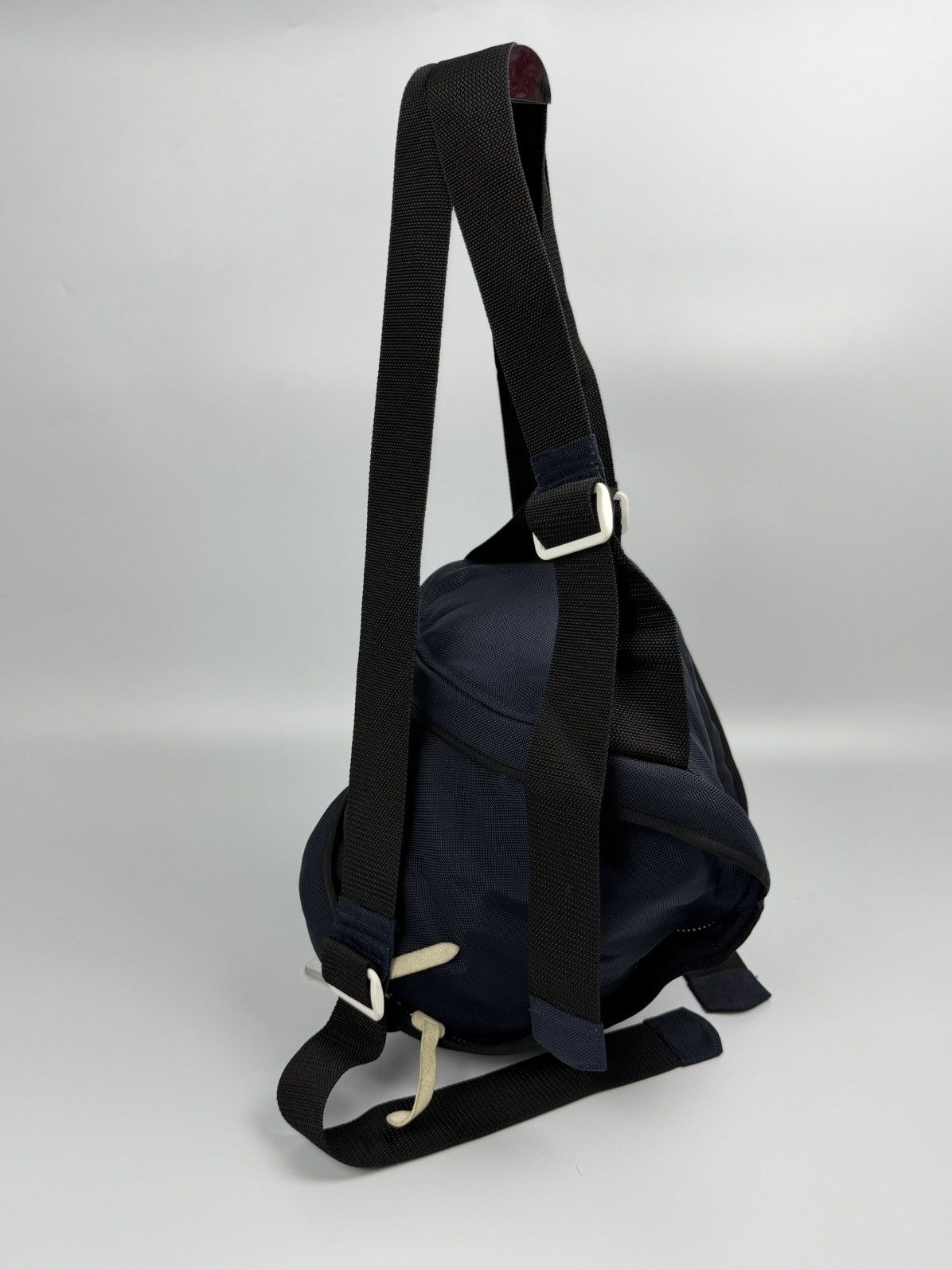 Comme des Garcons Comme des Garcons Assymetrical Navy Blue Nylon Bag Size ONE SIZE - 3 Thumbnail