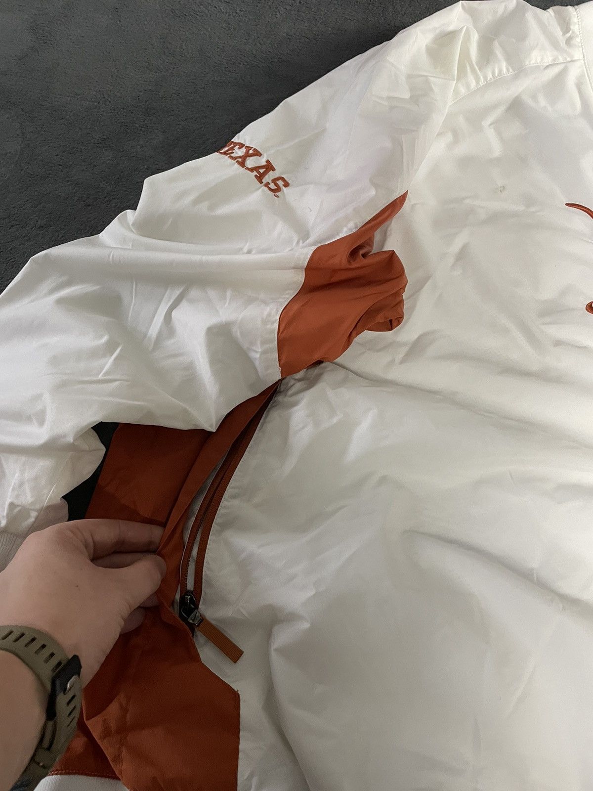 Nike 90s Nike Vintage Center Swoosh Texas Oversize Nylon Jacket Size US L / EU 52-54 / 3 - 7 Thumbnail