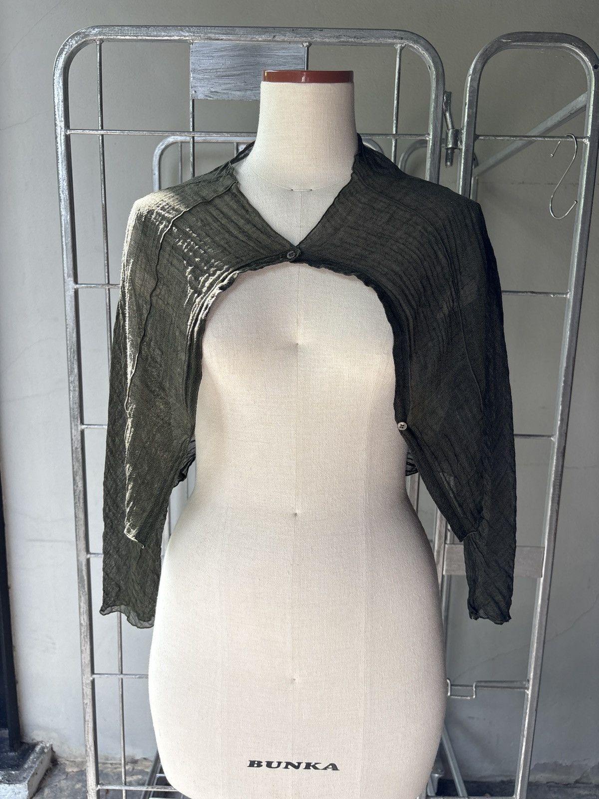 Japanese Brand Kayak crop top Size ONE SIZE - 2 Thumbnail