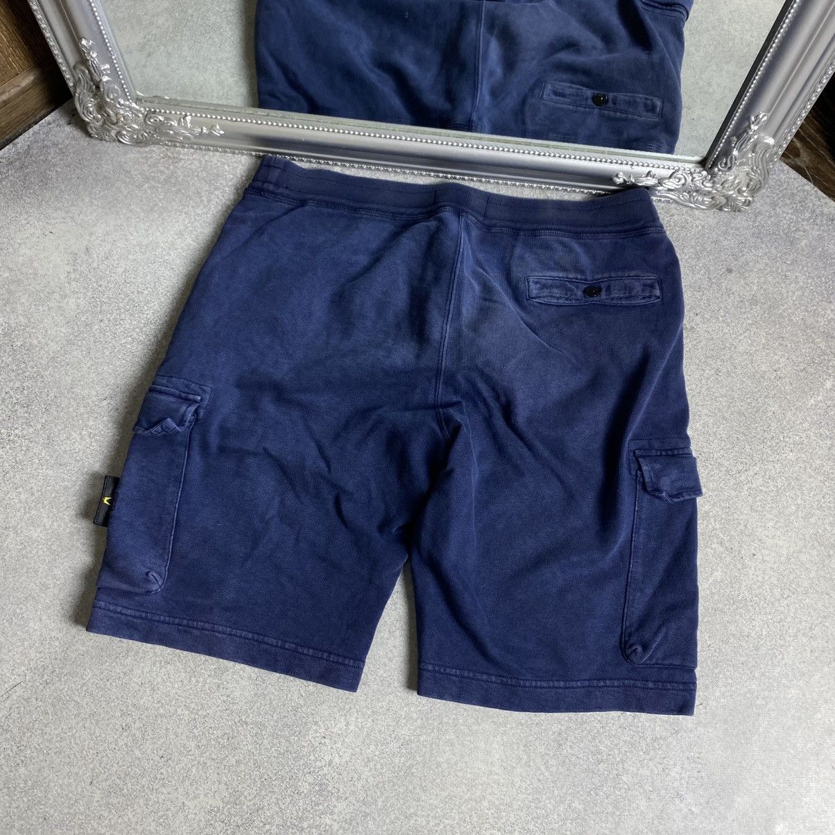 Stone Island Stone Island Shorts Faded Navy Size US 32 / EU 48 - 9 Thumbnail