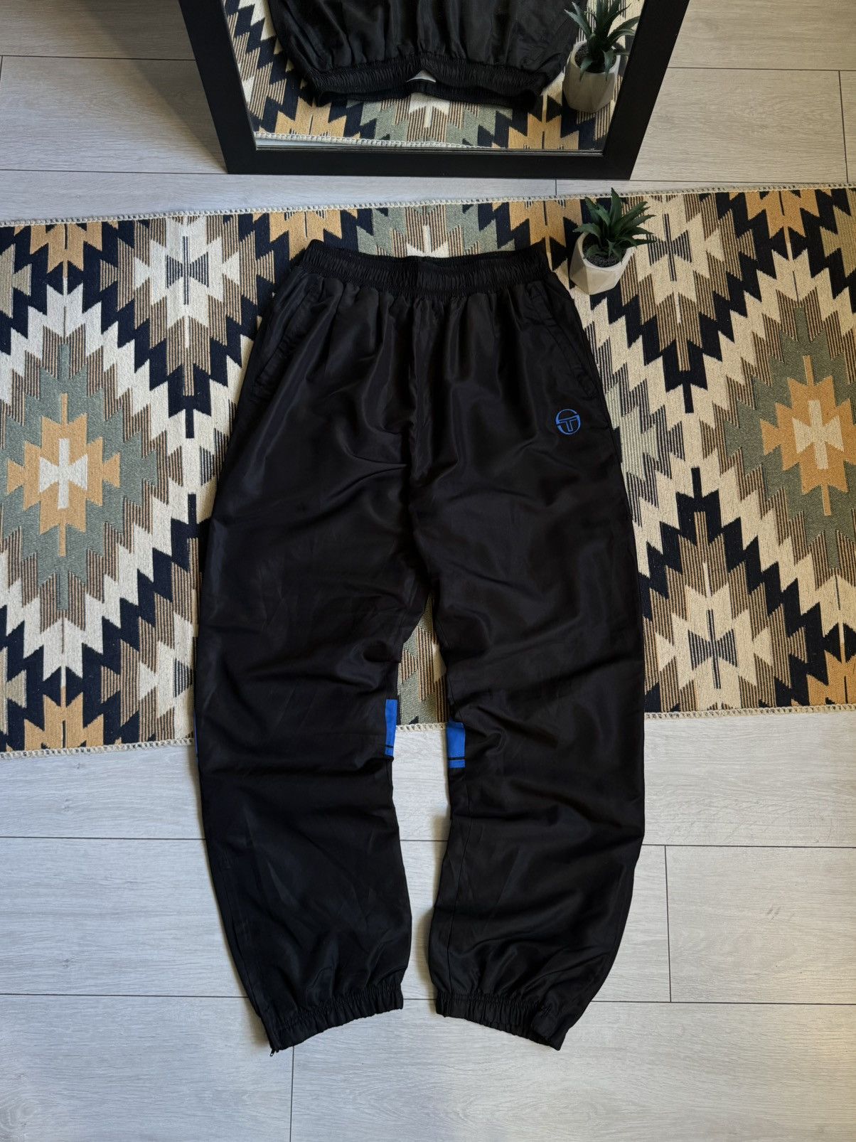 Sergio Tacchini Vintage Sergio Tacchini Nylon Pants Size US 36 / EU 52 - 2 Thumbnail