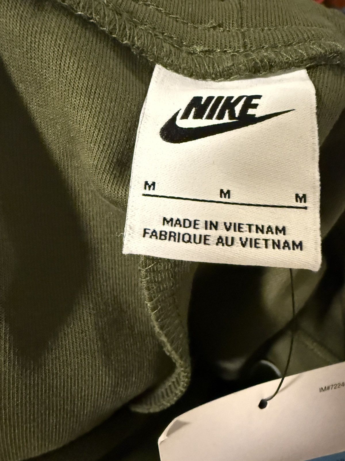 Nike Nike Size US 32 / EU 48 - 4 Thumbnail