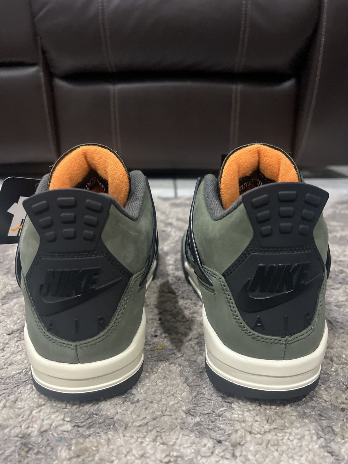 Jordan Brand AIR JORDAN 4 OG SP UNDEFEATED (2025) Size US 7 / EU 40 - 4 Thumbnail