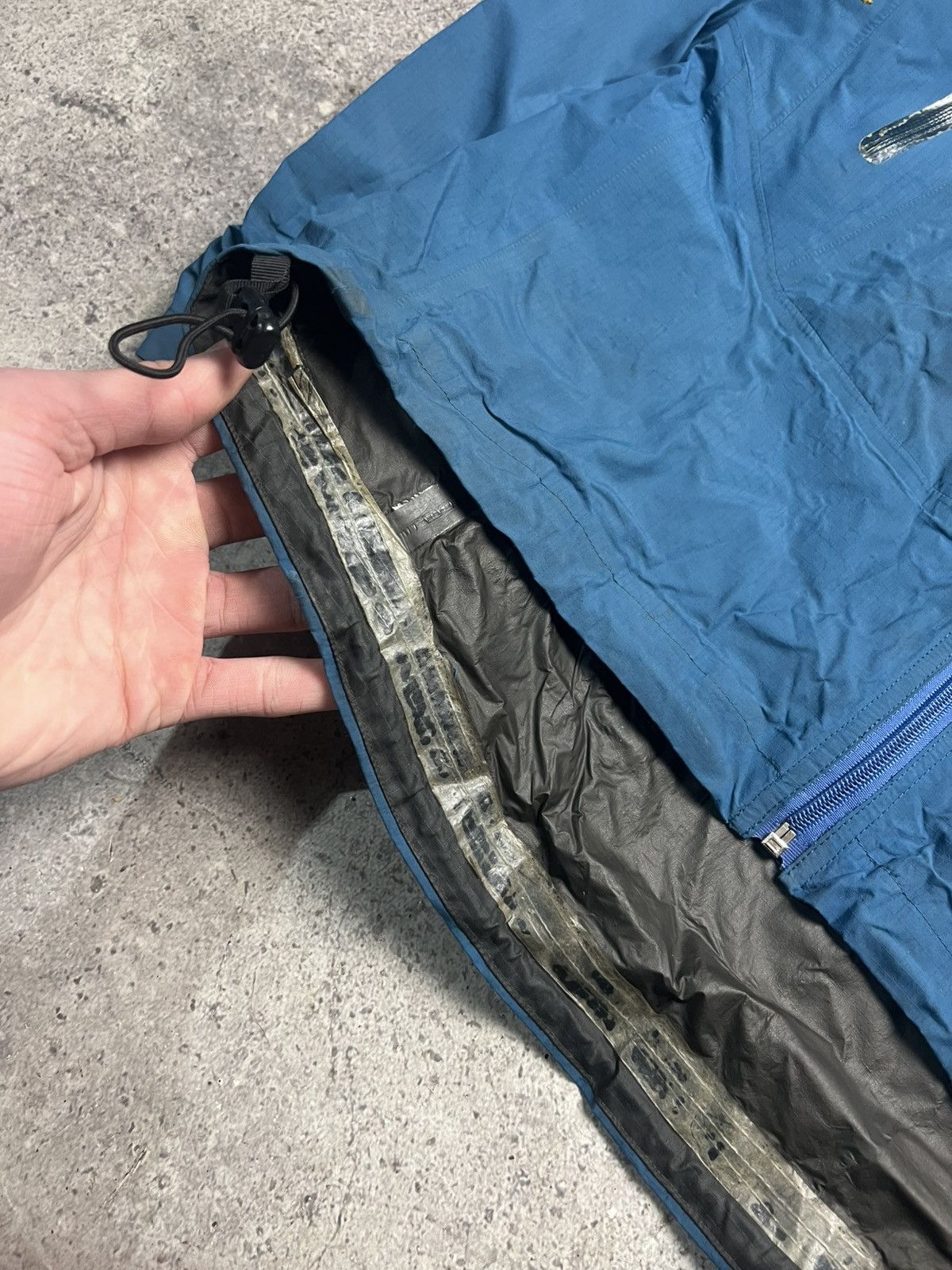 Arc'teryx Arcteryx Alpha SV GORE-TEX Jacket Mens Blue Size US S / EU 44-46 / 1 - 10 Thumbnail