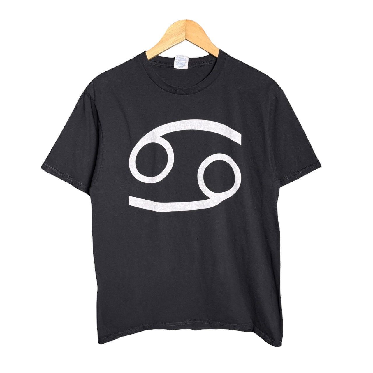 Vintage Vintage 00s 69 Logo Sex Parody T-Shirt / Y2K Graphic Tee Size US M / EU 48-50 / 2 - 1 Thumbnail