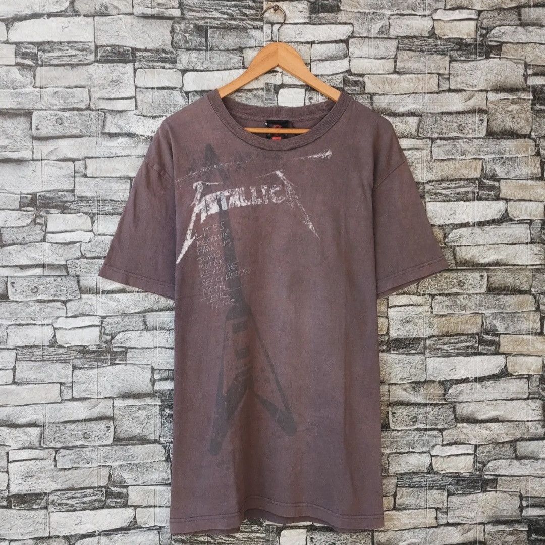 Band Tees Vintage Metallica Band Tshirt Size US XL / EU 56 / 4 - 1 Thumbnail