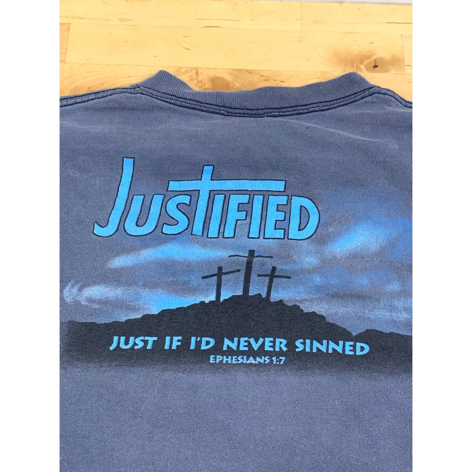 Delta VINTAGE Delta T-Shirt Mens XL Blue 90s Jesus Justified Distress Crew Neck Short Sleeve Midwest 2000-2009 Size US XL / EU 56 / 4 - 2 Thumbnail