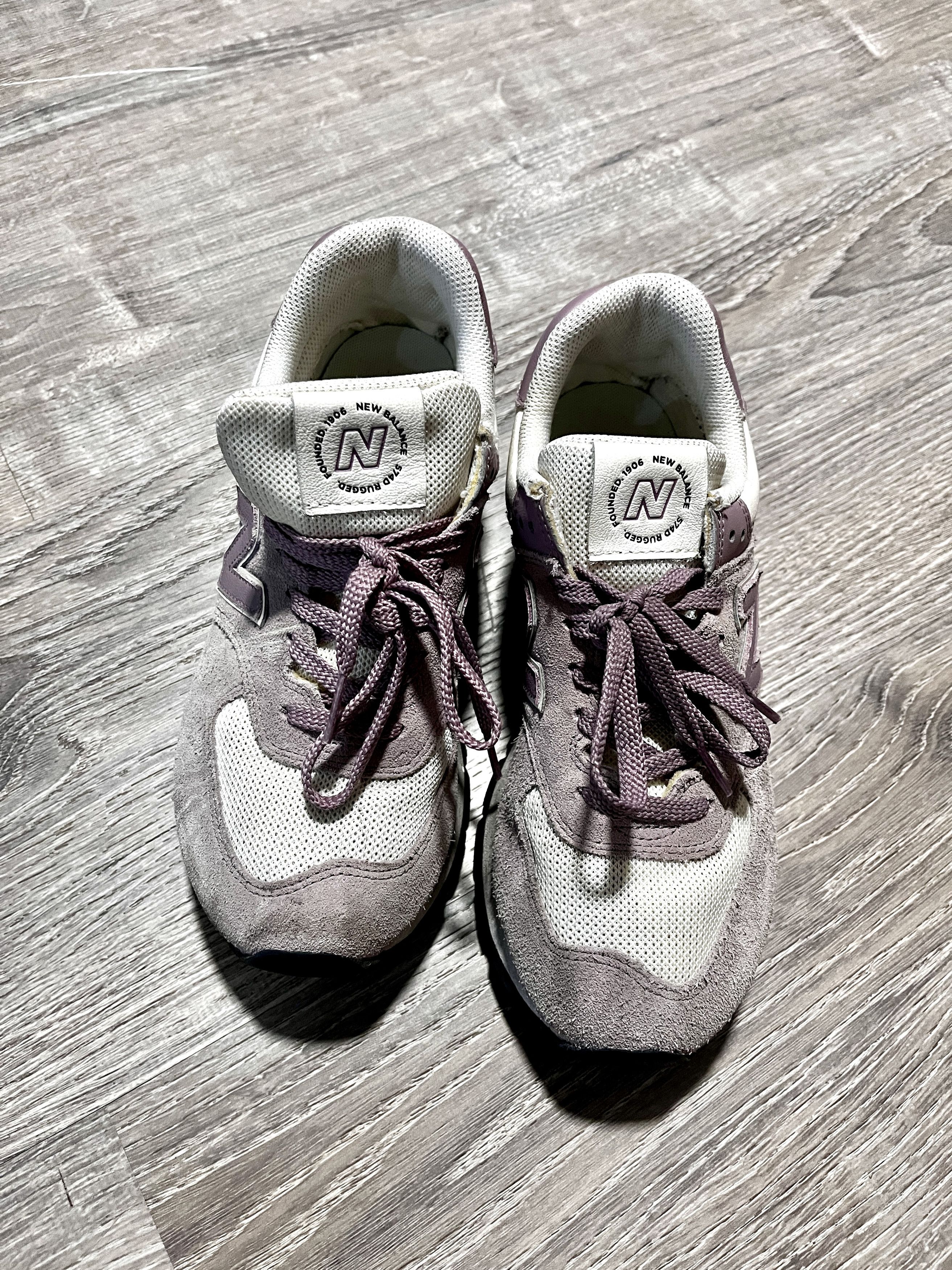 New Balance New Balance Purple and White Sneakers SZ8 Size US 8 / IT 38 - 1 Thumbnail