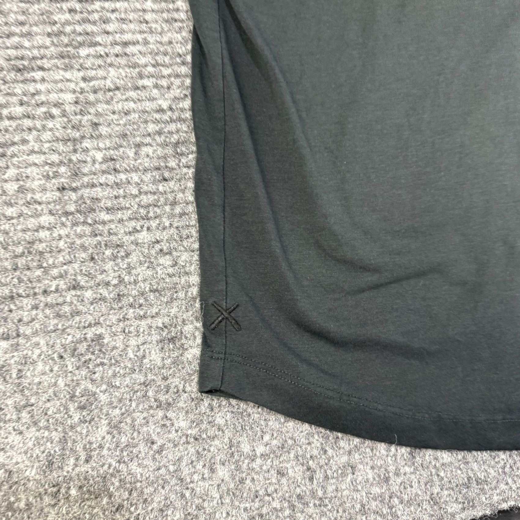 Cuts Cuts Polo Shirt Mens Medium Black Curve-Hem Short Sleeve Performance Golf Size US M / EU 48-50 / 2 - 2 Thumbnail