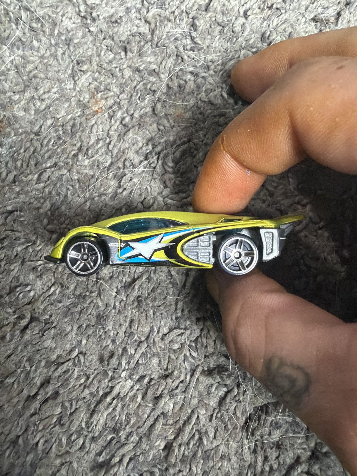 Vintage 2001 Mattel Hot Wheels Side Draft Size ONE SIZE - 3 Thumbnail