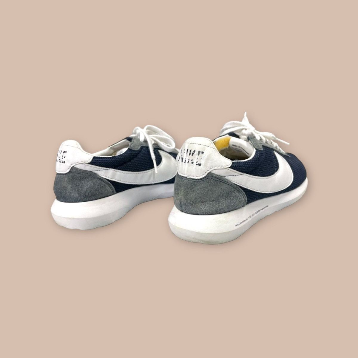 Fragment Design × Nike Nike X Fragment Design “Roshe Run LD-1000” Size US 9.5 / EU 42-43 - 5 Thumbnail