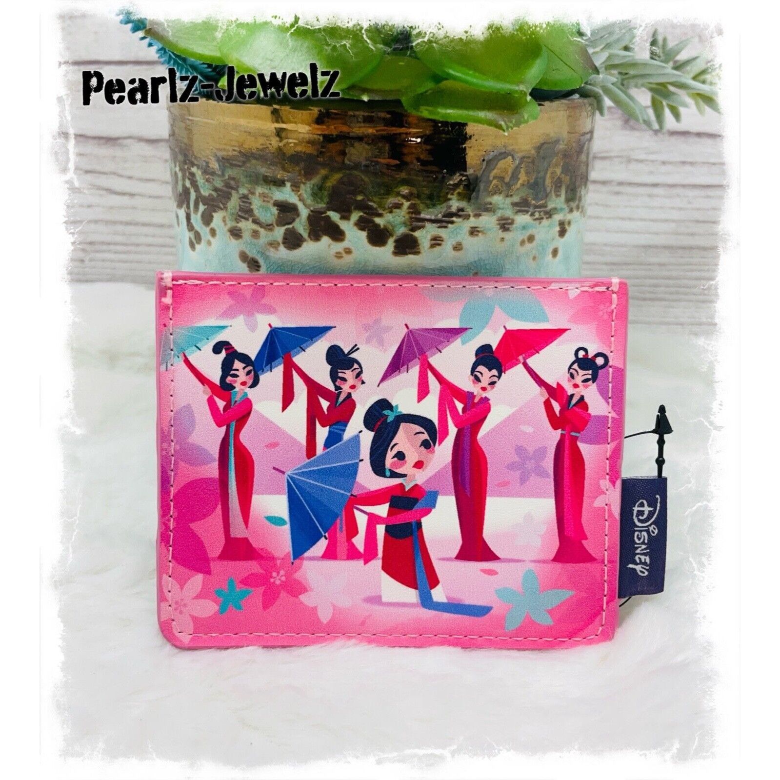 Disney Loungefly Disney Mulan Matchmaker Chibi Pink Cardholder BoxL Size ONE SIZE - 1 Thumbnail