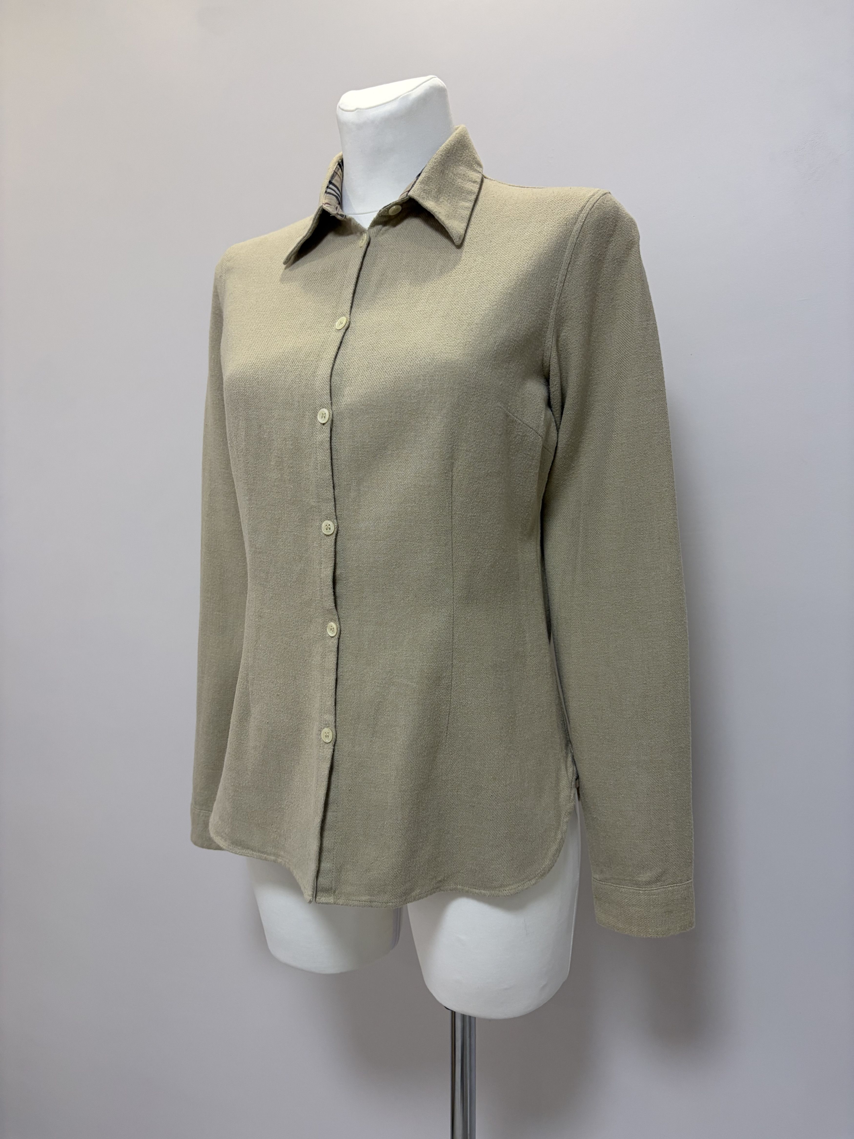 Burberry BURBERRY London Vintage Button Up Shirt Nova Check USA4 IT40 Size S / US 4 / IT 40 - 6 Thumbnail